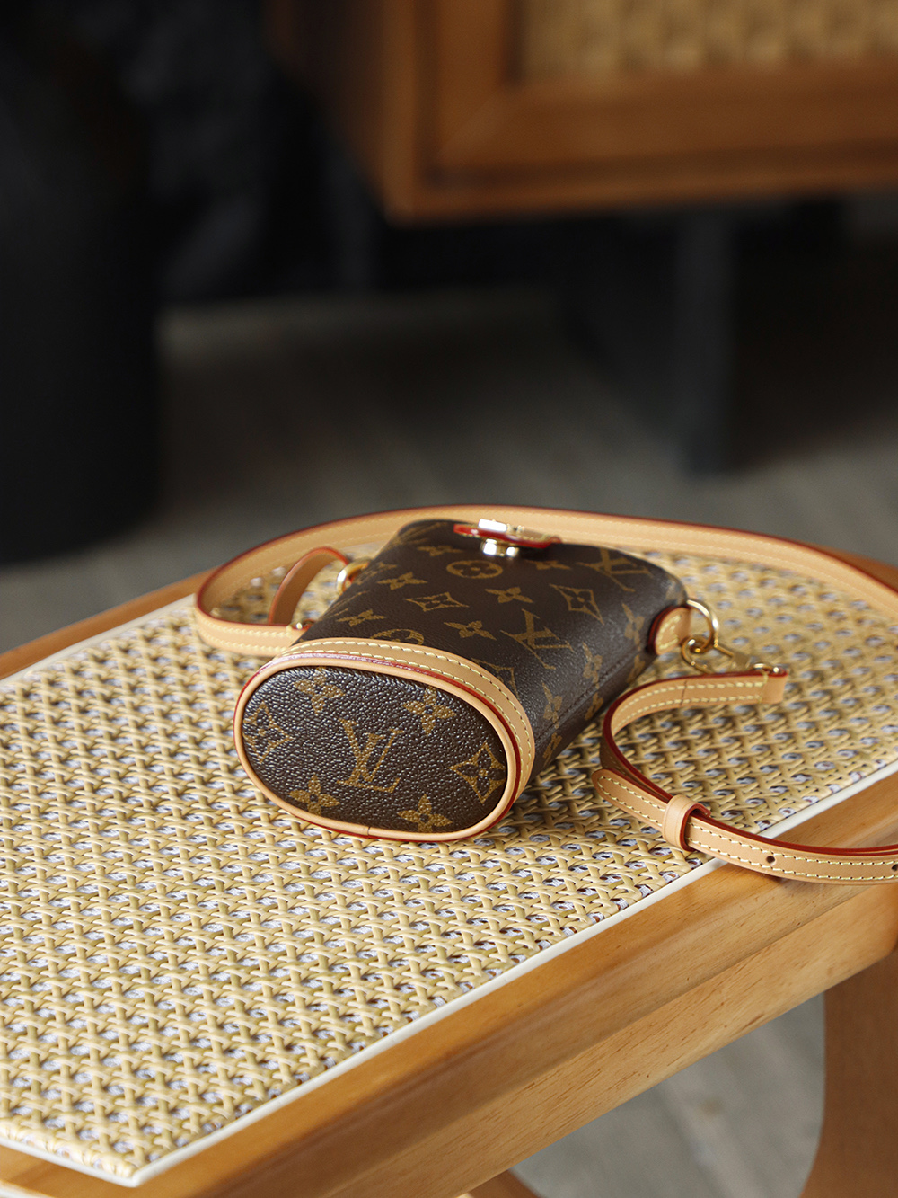 AS LOUIS VUITTON FOLD ME POUCH  全钢五金 经典老花 印花 拉链 涂层帆布 薯条包 斜跨 棕色A0 M80874