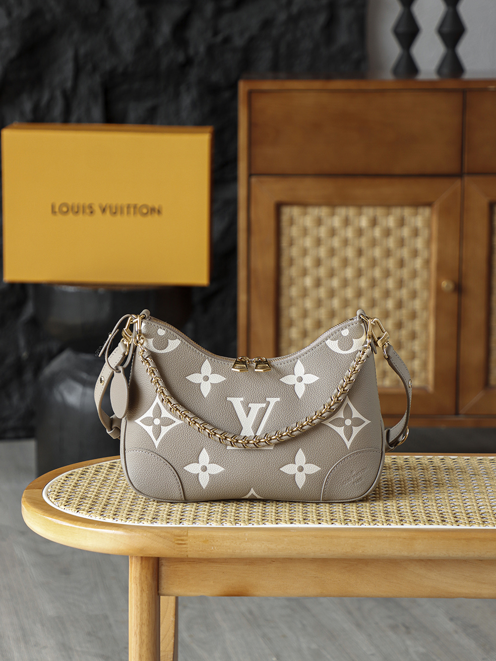 AS LOUIS VUITTON BOULOGNE 全钢五金 经典老花 印花 拉链 涂层帆布 单肩斜跨包 鸽灰色A0 M13224