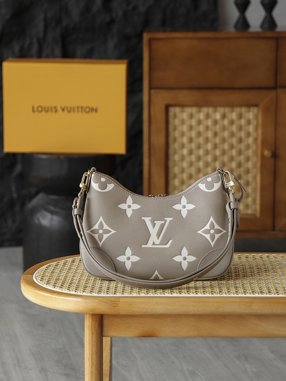 AS LOUIS VUITTON BOULOGNE 全钢五金 经典老花 印花 拉链 涂层帆布 单肩斜跨包 鸽灰色A0 M13224