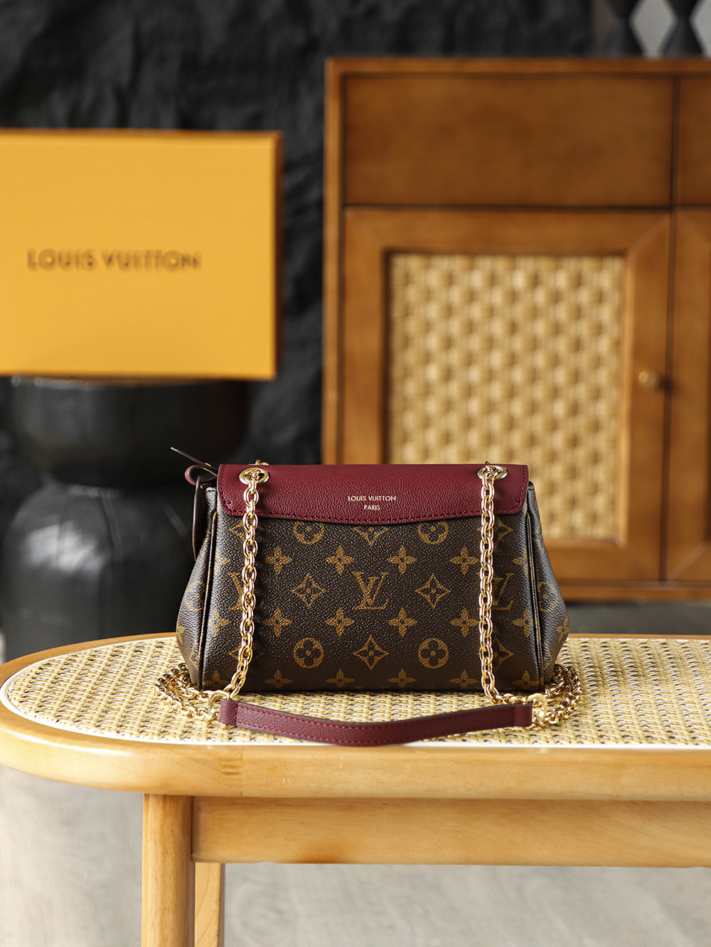 AS LOUIS VUITTON MULTIPASS 全钢五金 经典老花 印花 拉链 涂层帆布 手提 斜跨包 浅棕色 A0 M28029