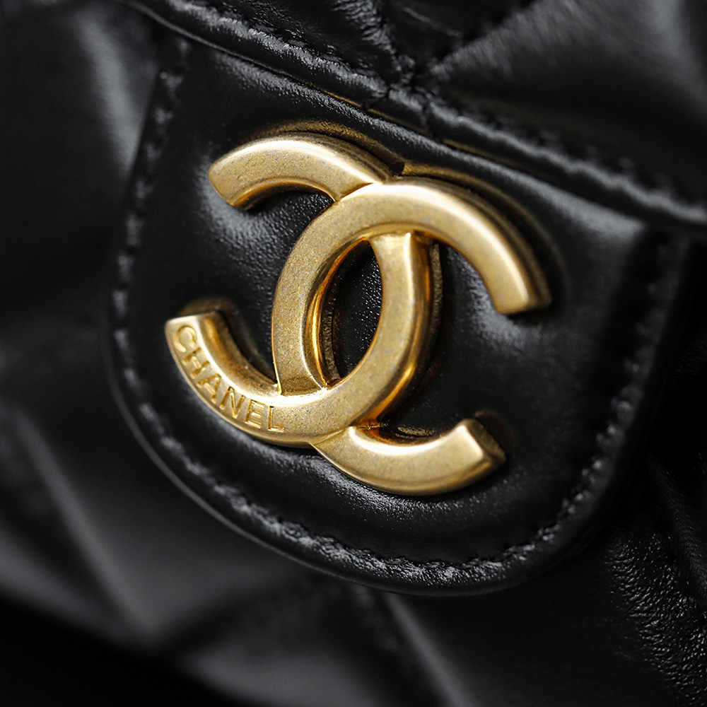 顶规 Chanel 香奈儿 HOBO 25S 嬉皮 头层皮 手提袋 斜挎包 包包  黑色  AS4323-B20567-94305