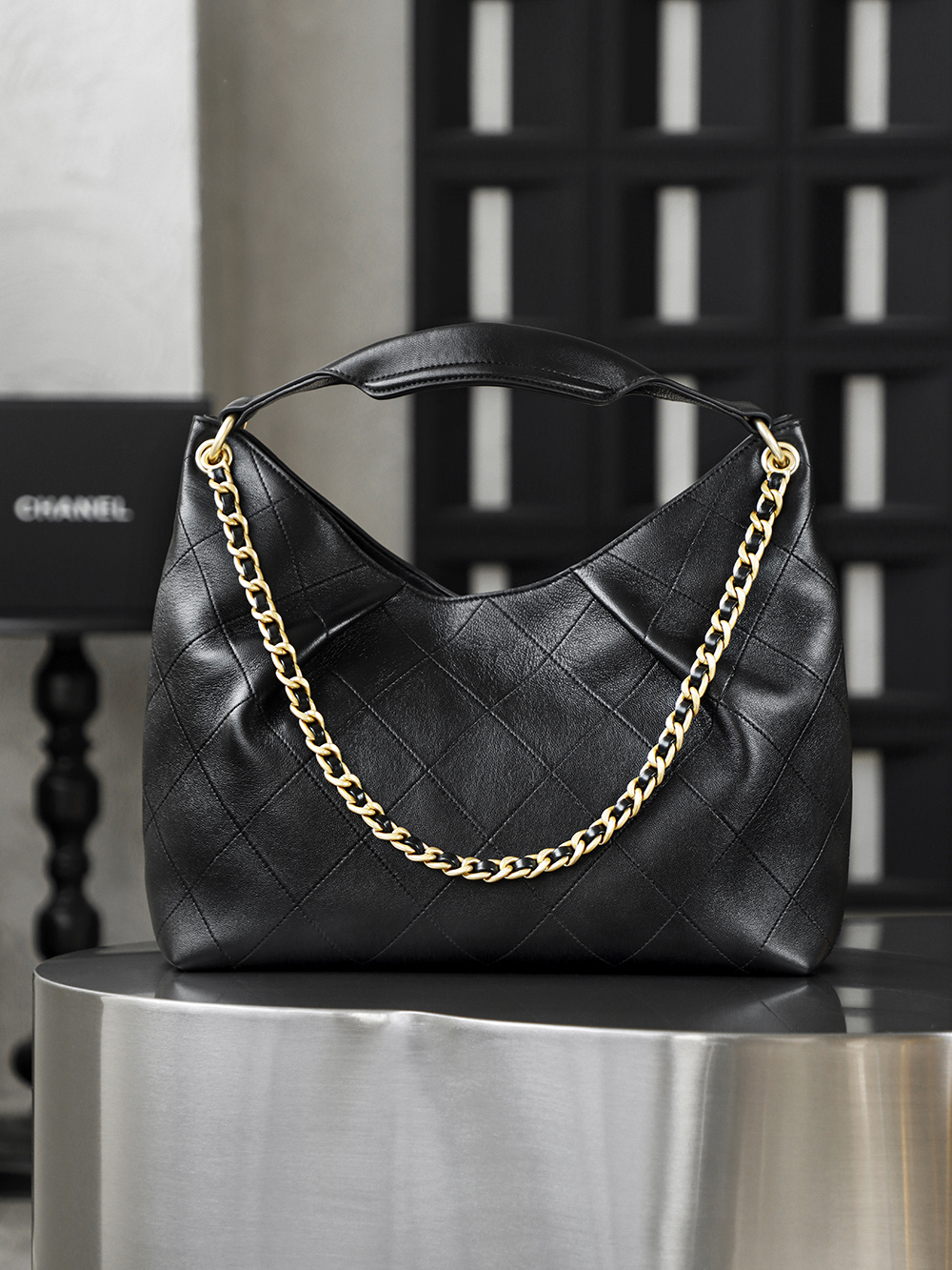 顶规 Chanel 香奈儿 26C Hobo 嬉皮 头层皮 手提袋 斜挎包 包包  黑色  