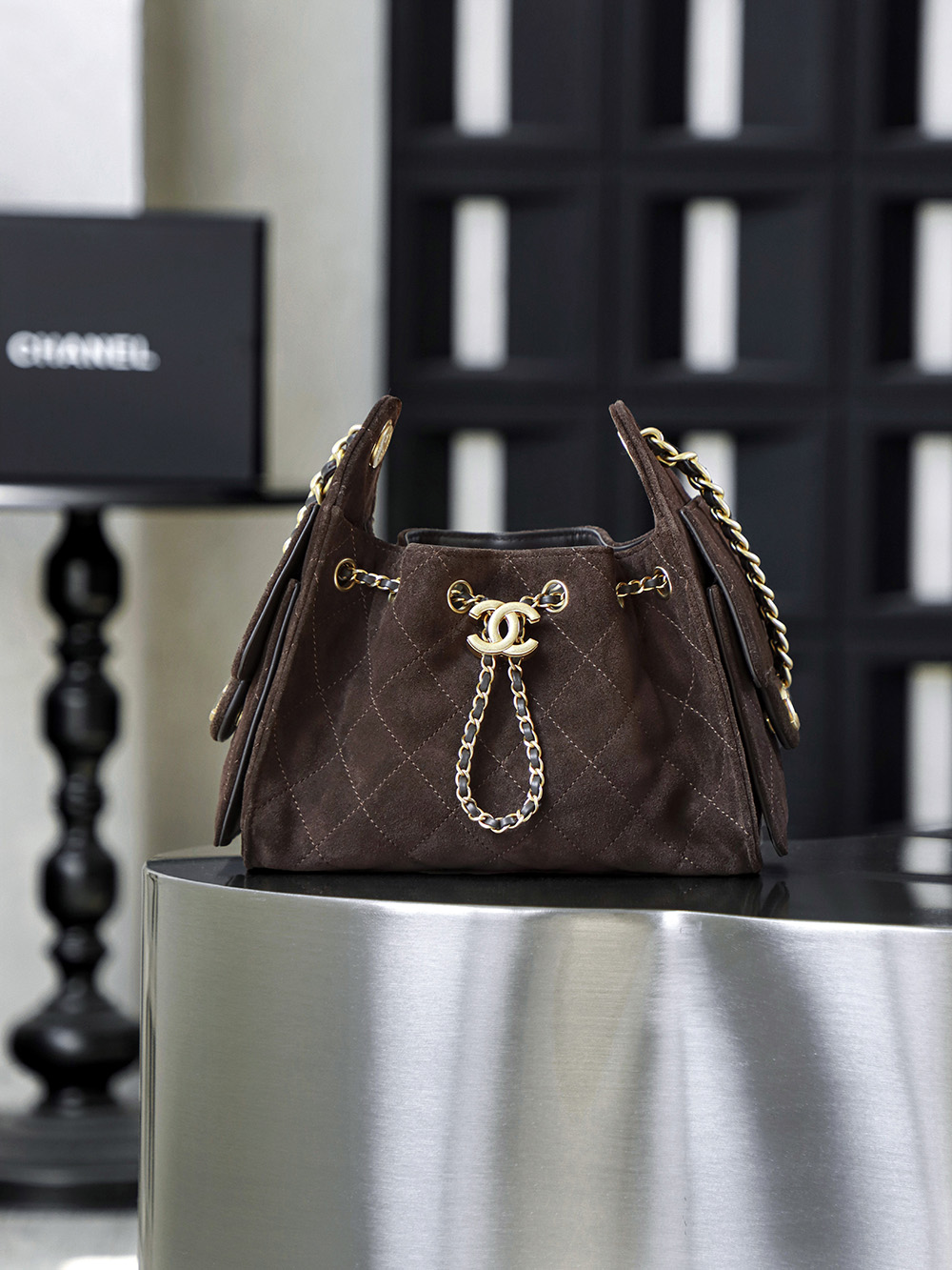 顶规 Chanel 香奈儿 25bag mini  26C  金标双C  头层皮 手提袋 斜挎包 包包  深棕巧克力色  AS5631-B18799-U3950