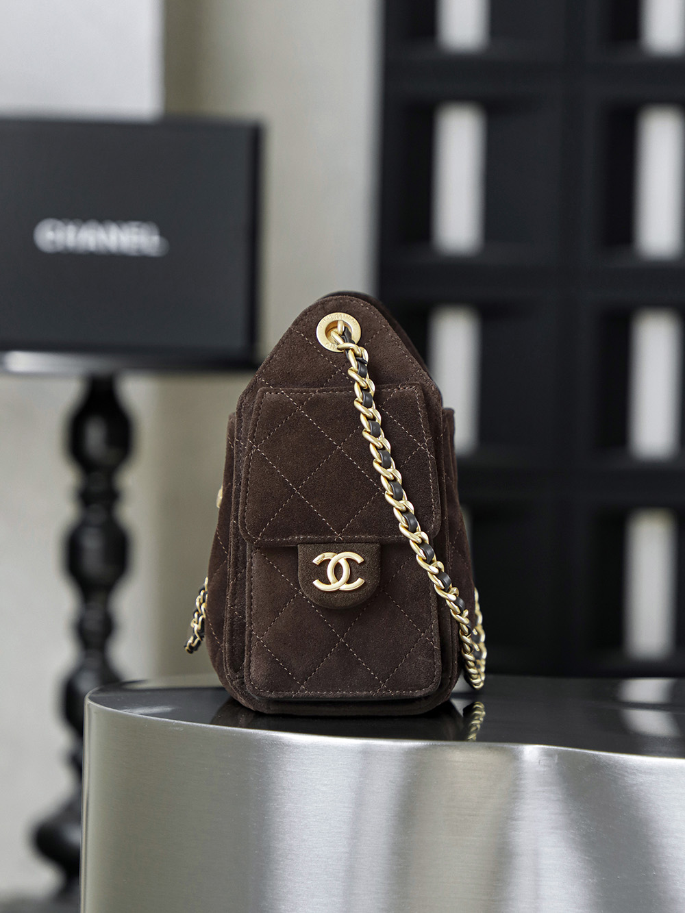 顶规 Chanel 香奈儿 25bag mini  26C  金标双C  头层皮 手提袋 斜挎包 包包  深棕巧克力色  AS5631-B18799-U3950