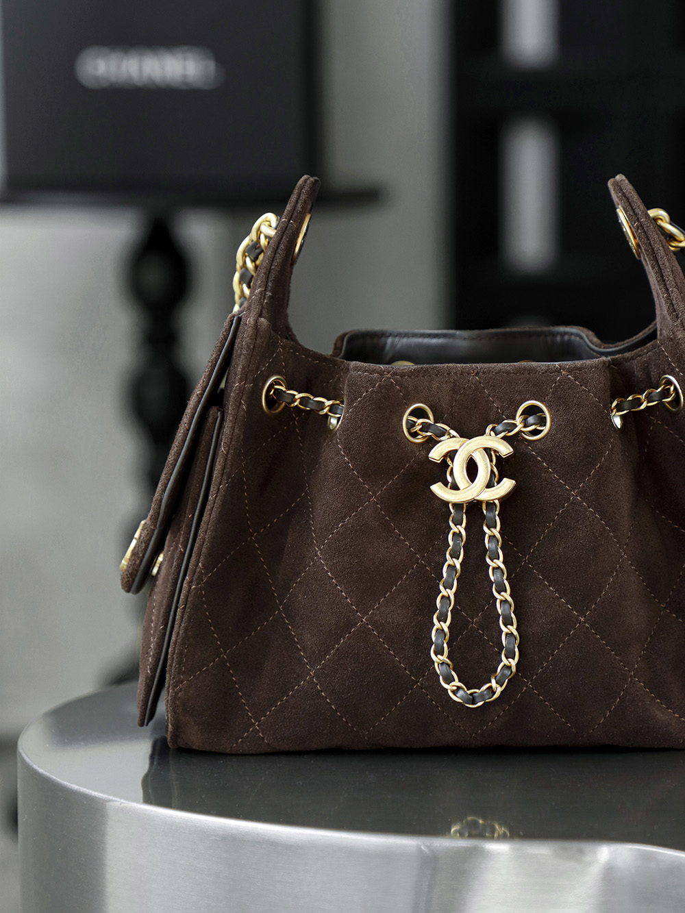 顶规 Chanel 香奈儿 25bag mini  26C  金标双C  头层皮 手提袋 斜挎包 包包  深棕巧克力色  AS5631-B18799-U3950