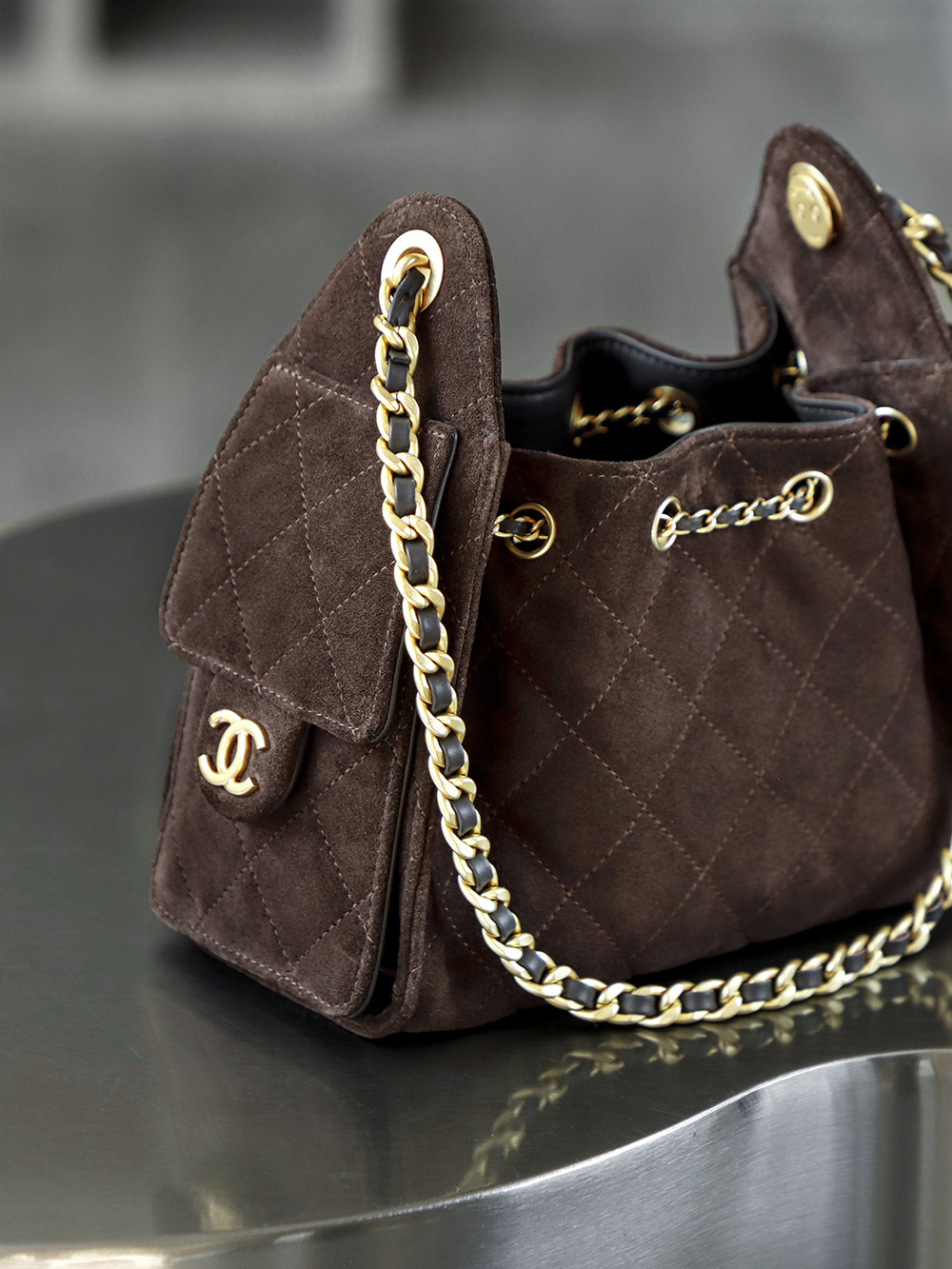 顶规 Chanel 香奈儿 25bag mini  26C  金标双C  头层皮 手提袋 斜挎包 包包  深棕巧克力色  AS5631-B18799-U3950