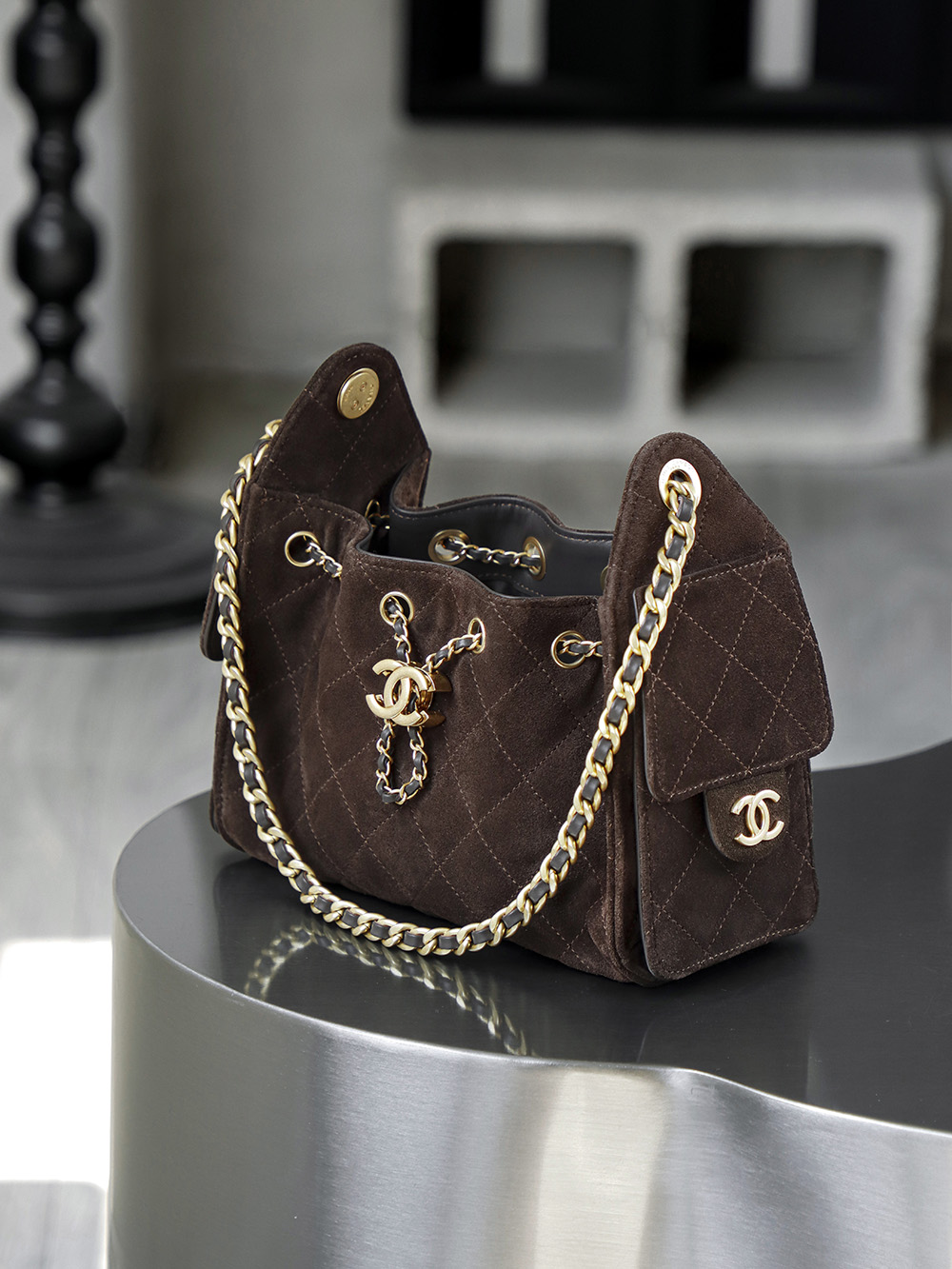 顶规 Chanel 香奈儿 25bag mini  26C  金标双C  头层皮 手提袋 斜挎包 包包  深棕巧克力色  AS5631-B18799-U3950