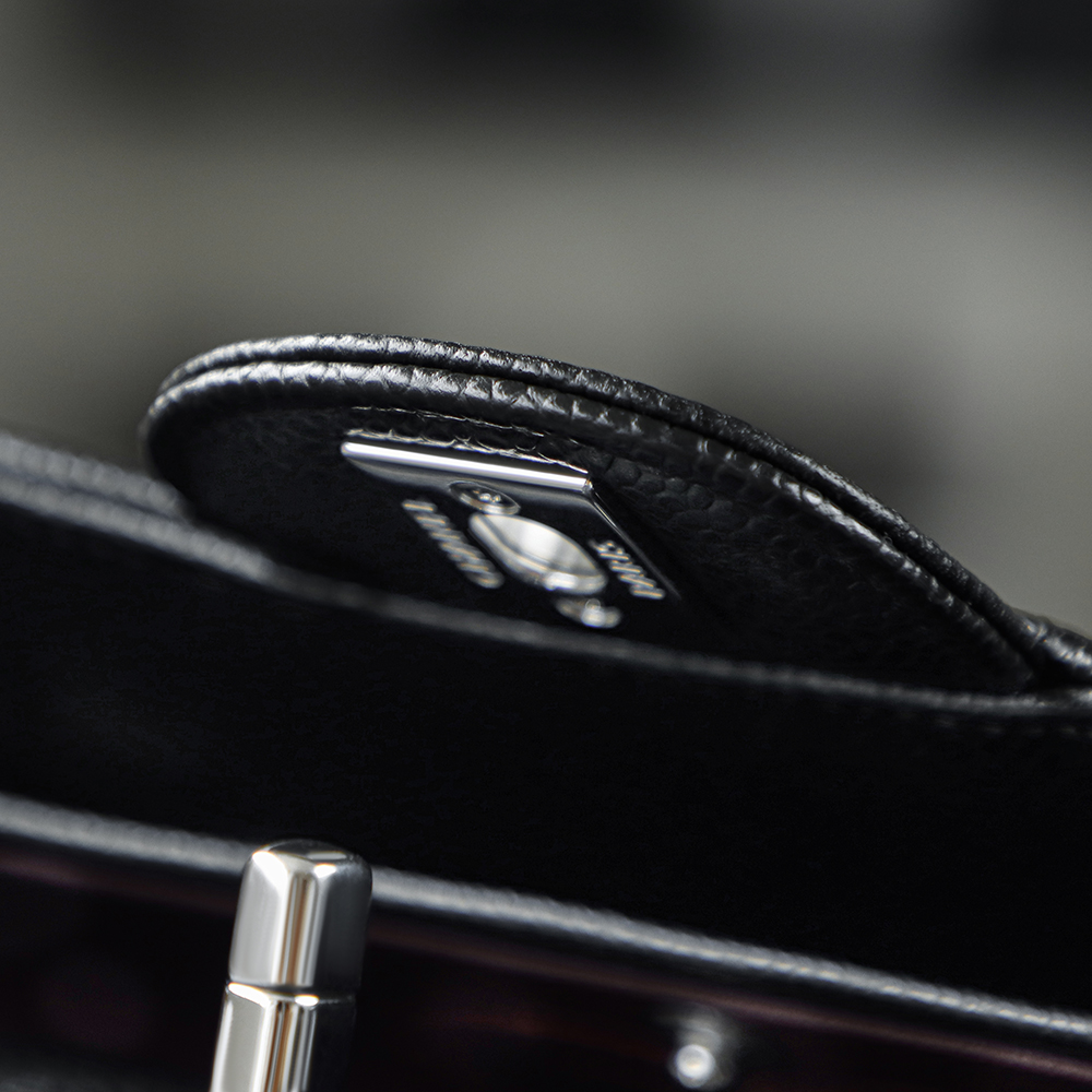 顶规 Chanel 香奈儿 Classic Flap CF 头层皮 手提袋 斜挎包 包包  黑银 A01112-Y01588-C3906