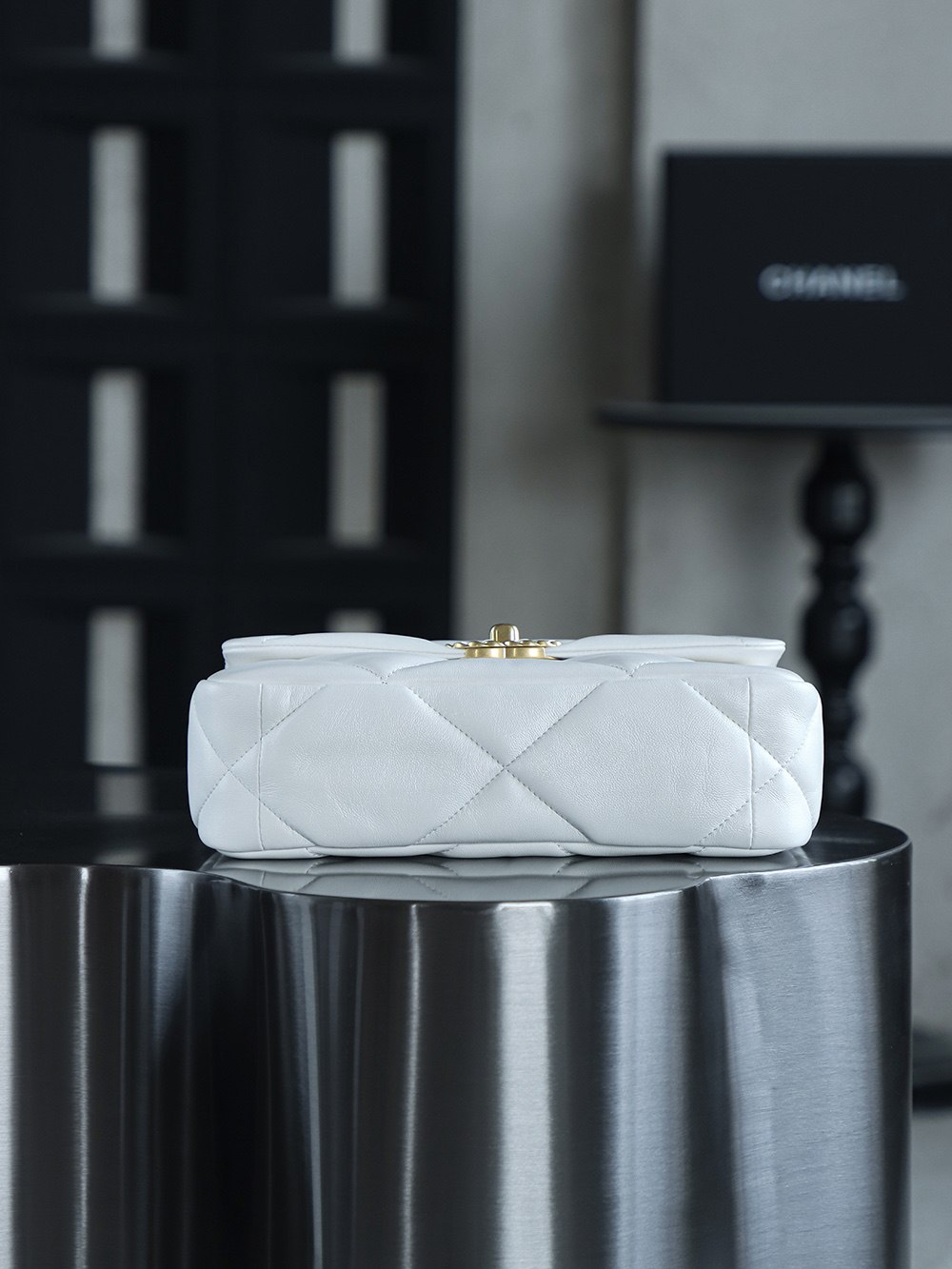 顶规 Chanel 香奈儿 19 Bag 头层皮 手提袋 斜挎包 包包  中号 白金