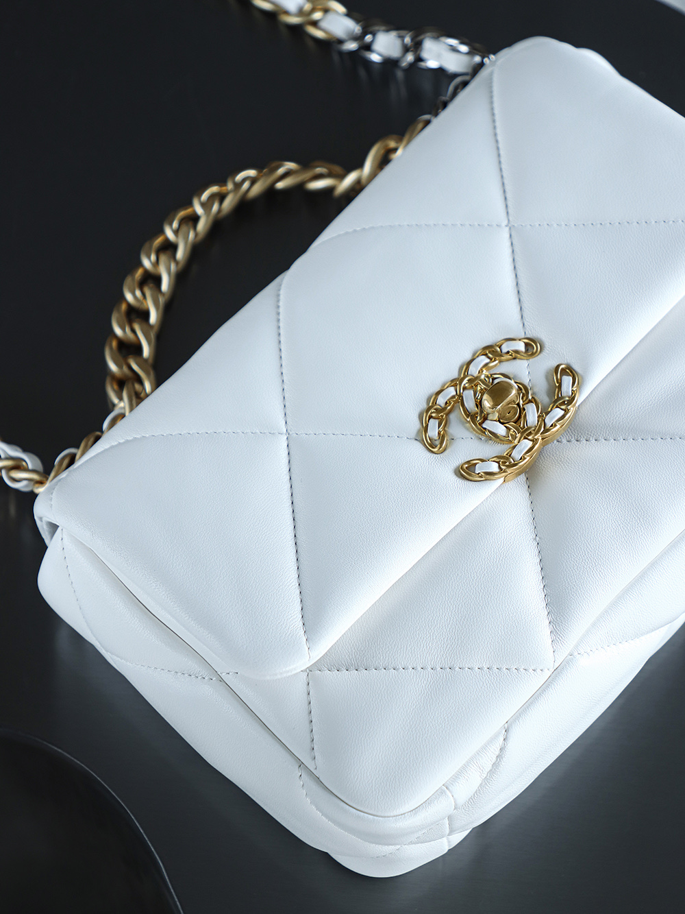 顶规 Chanel 香奈儿 19 Bag 头层皮 手提袋 斜挎包 包包  中号 白金