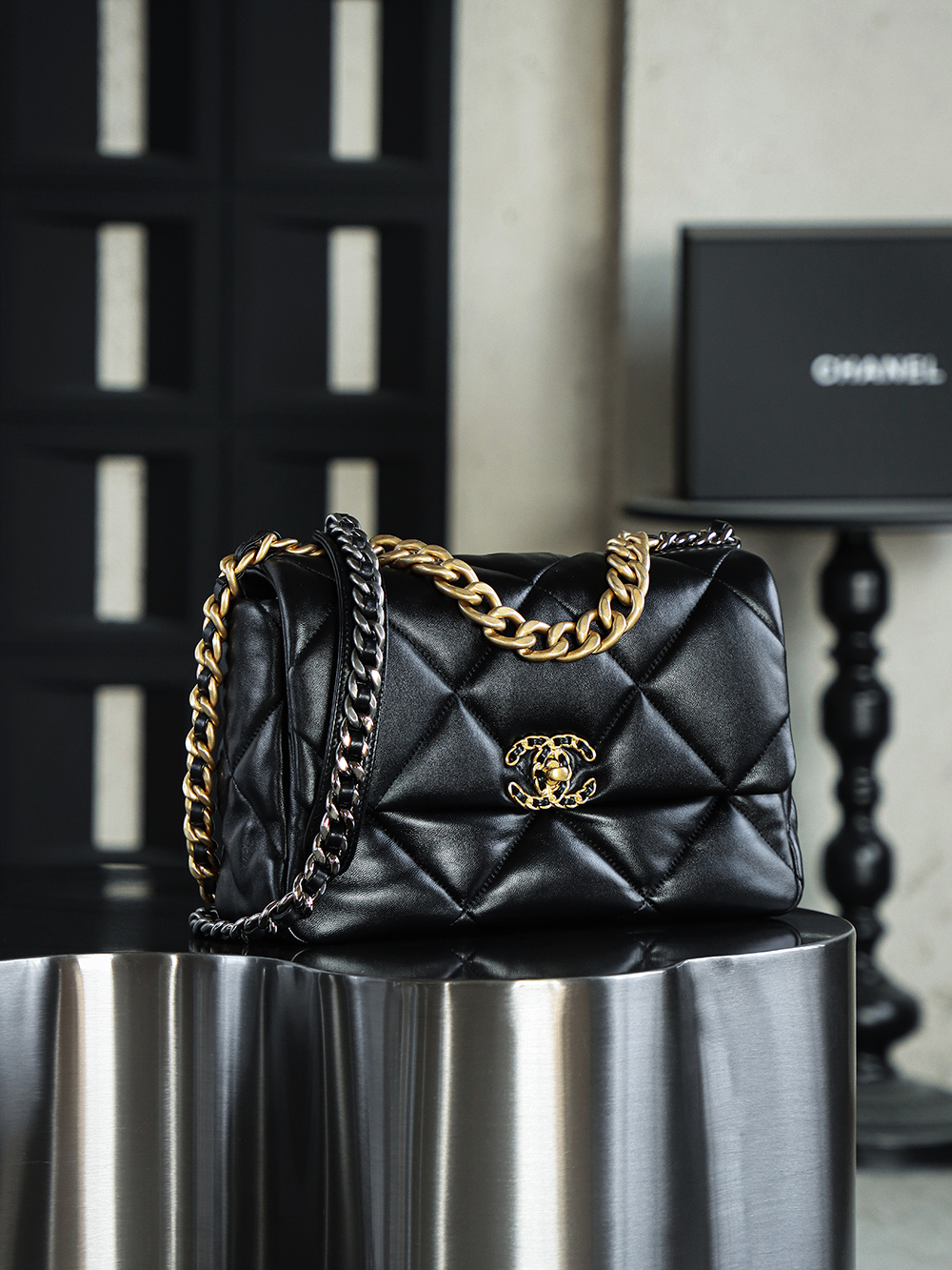 顶规 Chanel 香奈儿 19 Bag 头层皮 手提袋 斜挎包 包包  中号 黑金 AS1161-B02875-94305