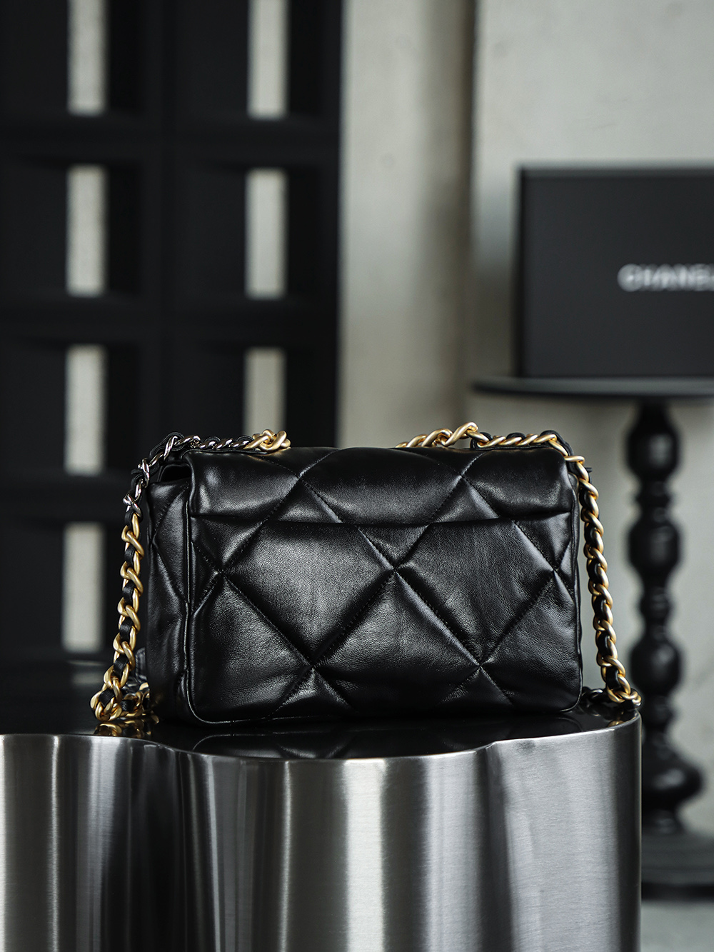 顶规 Chanel 香奈儿 19 Bag 头层皮 手提袋 斜挎包 包包  小号 黑金色 AS1160-B03215-94305