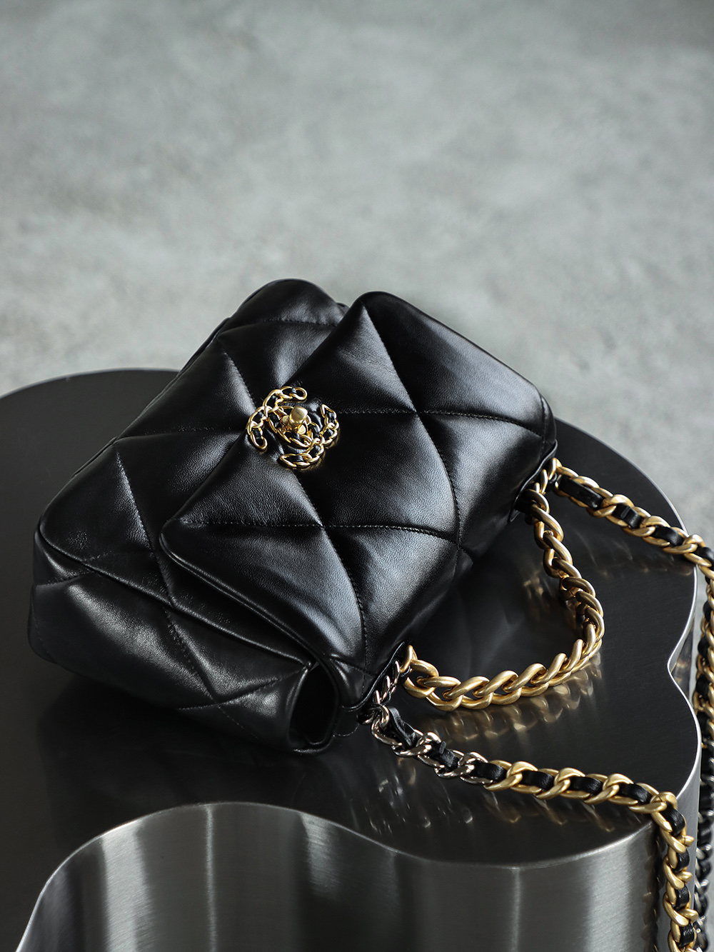 顶规 Chanel 香奈儿 19 Bag 头层皮 手提袋 斜挎包 包包  小号 黑金色 AS1160-B03215-94305