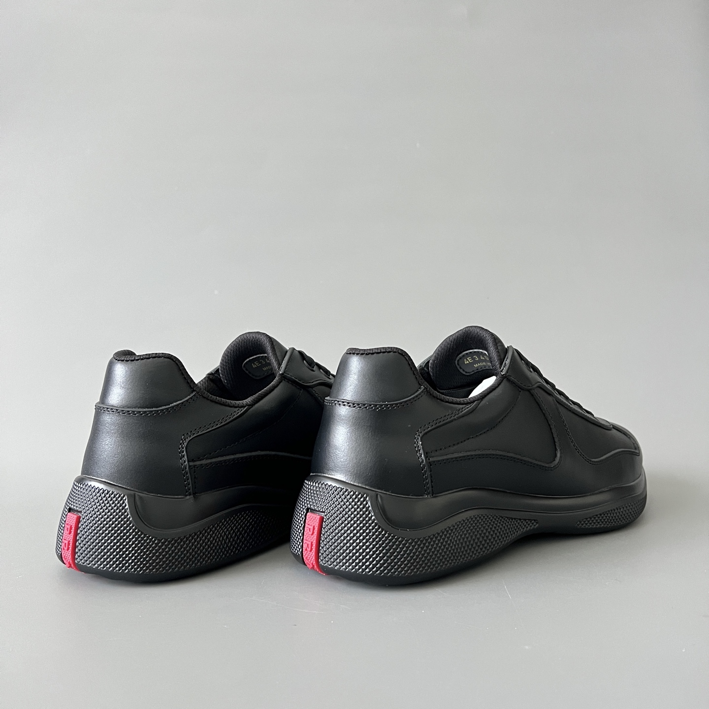 Prada 普拉达 America's Cup  系列 皮革 和织物面料 运动鞋 男士 黑色B5 4E3400_038_F0002