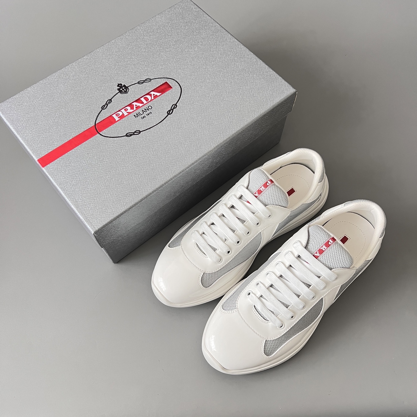 Prada 普拉达 America's Cup  系列 皮革 和织物面料 运动鞋 男士 白色B5 4E3400_6GW_F0J36