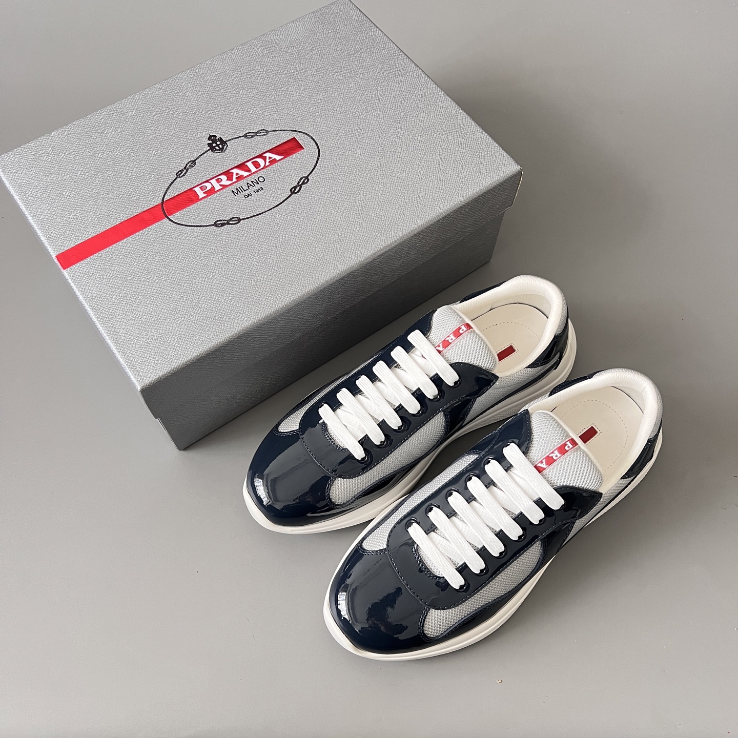 Prada 普拉达 America's Cup  系列 皮革 和织物面料 运动鞋 男士 灰蓝色B5 4E3400_ASZ_F0FJT