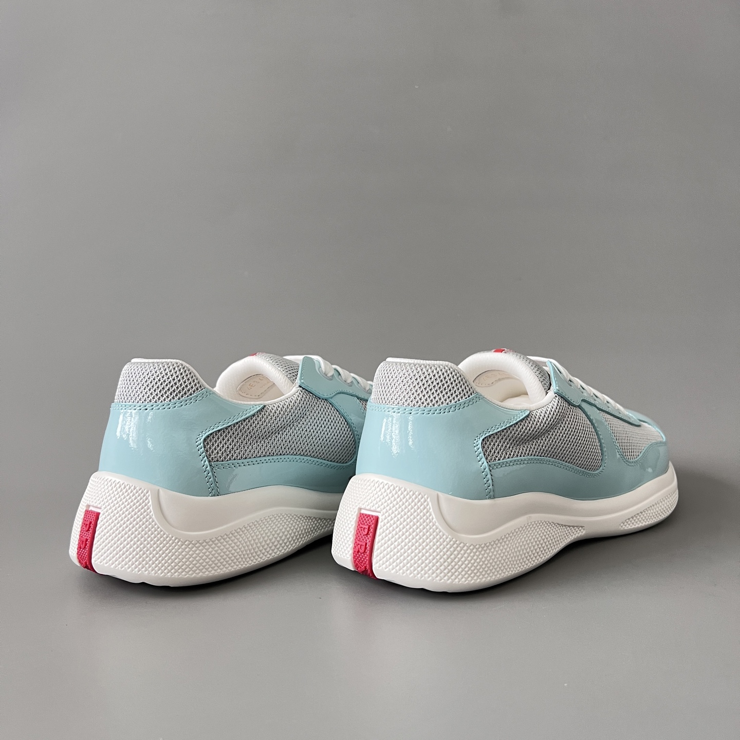 Prada 普拉达 America's Cup  系列 皮革 和织物面料 运动鞋 男士 蒂芙尼色B5 4E3400_3AMS_F0I5W