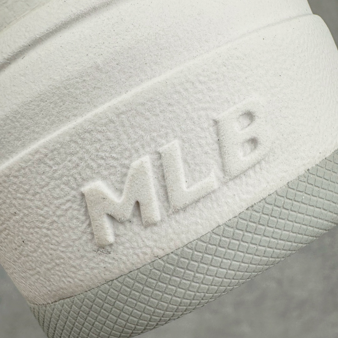 MLB 纽约洋基队 白色 低筒 厚底 老爹鞋 板鞋 休闲鞋 男鞋 女鞋 白银