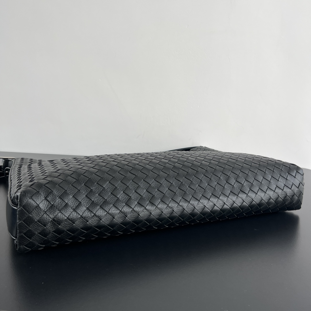 大号 BV 葆蝶家  Hobo Intrecciato 编织设计 购物袋 流浪手提袋 斜款包 男款  鹿皮  黑色806976 