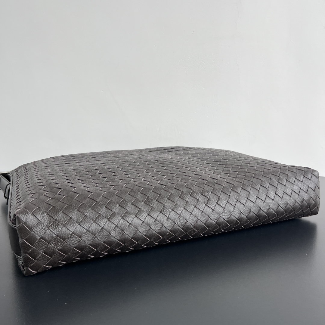 大号 BV 葆蝶家  Hobo Intrecciato 编织设计 购物袋 流浪手提袋 斜款包 男款  鹿皮  深棕色806976 