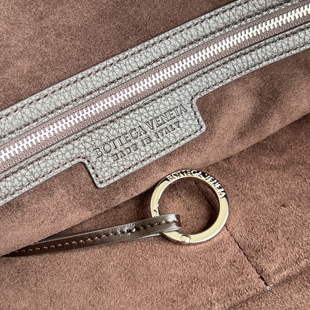 大号 BV 葆蝶家  Hobo Intrecciato 编织设计 购物袋 流浪手提袋 斜款包 男款  鹿皮  深棕色806976 