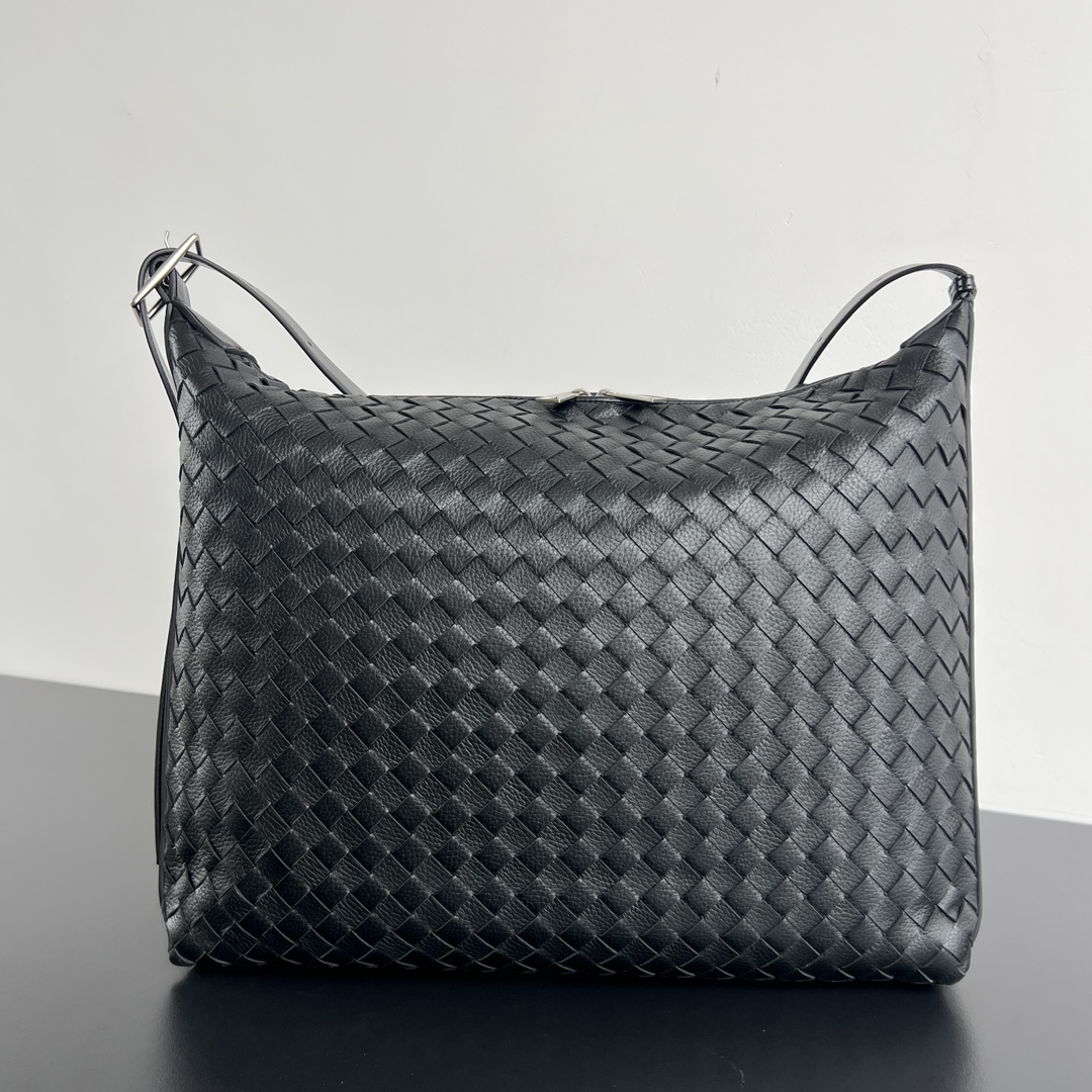 中号 BV 葆蝶家  Hobo Intrecciato 编织设计 购物袋 流浪手提袋 斜款包 男款  鹿皮  黑色 806974V4TD18803