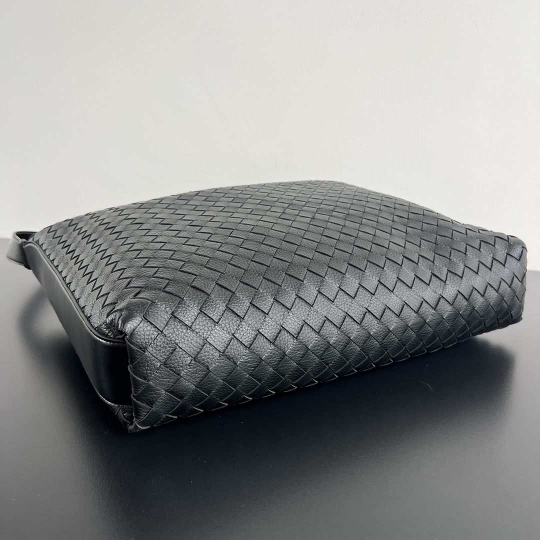 中号 BV 葆蝶家  Hobo Intrecciato 编织设计 购物袋 流浪手提袋 斜款包 男款  鹿皮  黑色 806974V4TD18803