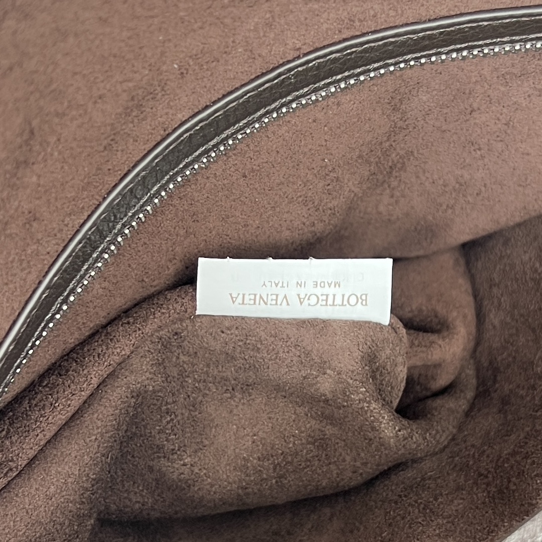 中号 BV 葆蝶家  Hobo Intrecciato 编织设计 购物袋 流浪手提袋 斜款包 男款  鹿皮  棕色 806974