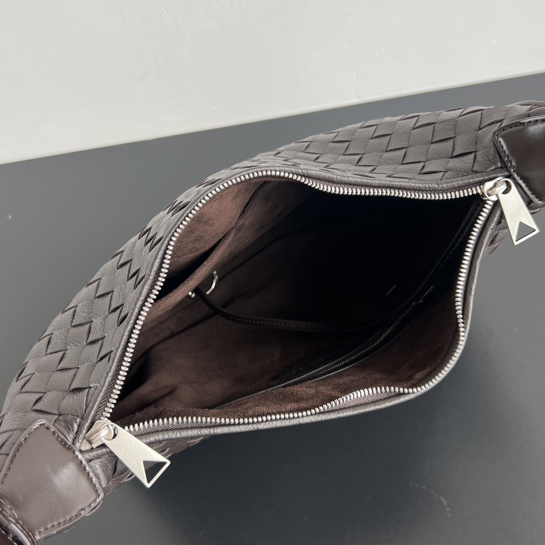 小号 BV 葆蝶家  Hobo Intrecciato 编织设计 购物袋 流浪手提袋 斜款包 男款  鹿皮  深棕色 239988V00162074