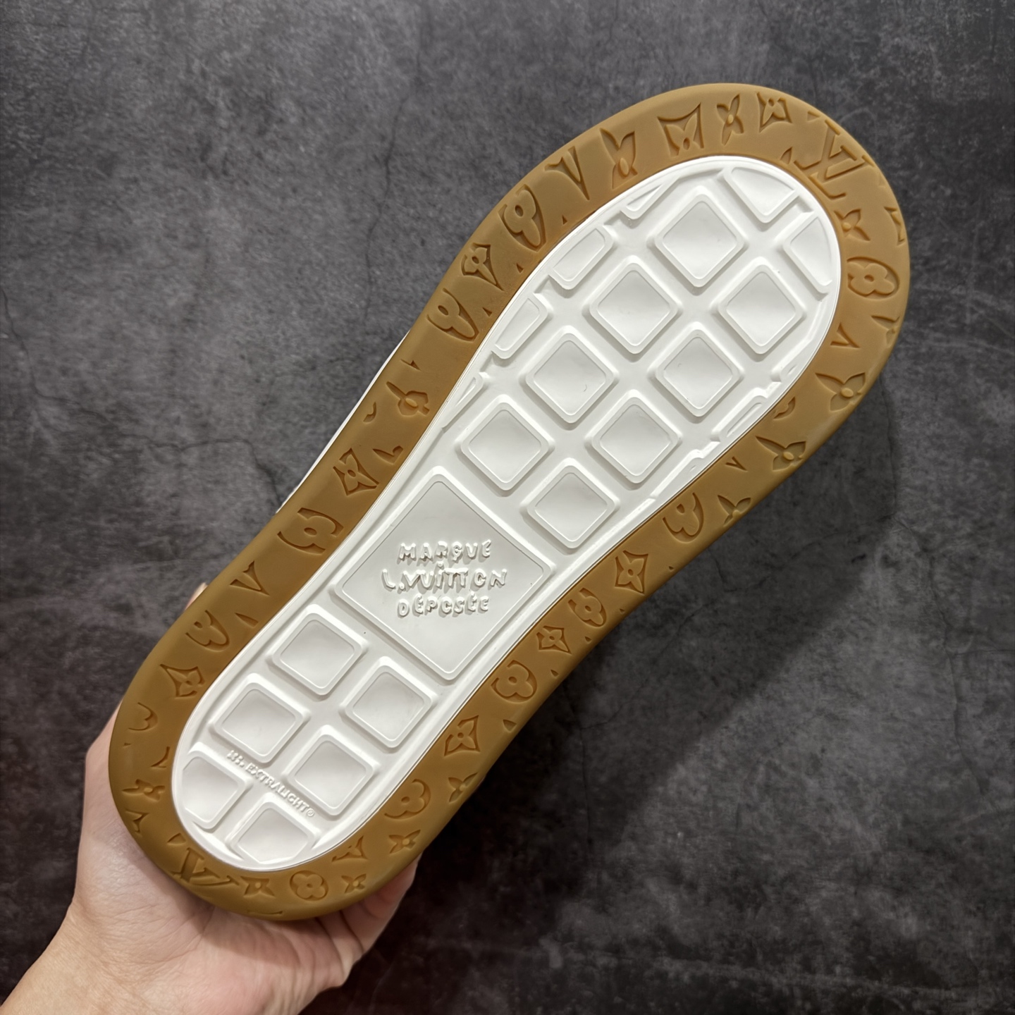 L-V Vuiton Tilted Sk8 Sneaker - High-Tier "Batch" - Premium Calfskin Edition  饼干鞋  棕色C0 1AJ766