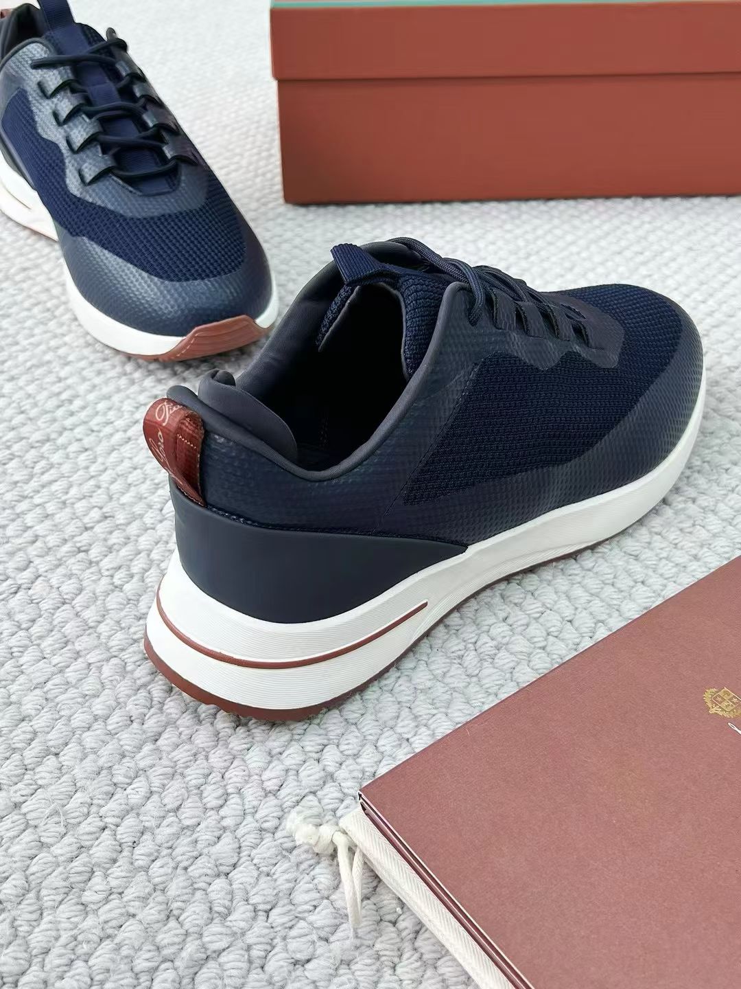 LP Loro Piana Week End Walk  Low-top Comfortable and casual Men's Shoes  Bullshit 运动鞋 波鞋  FAR1331_F8CB