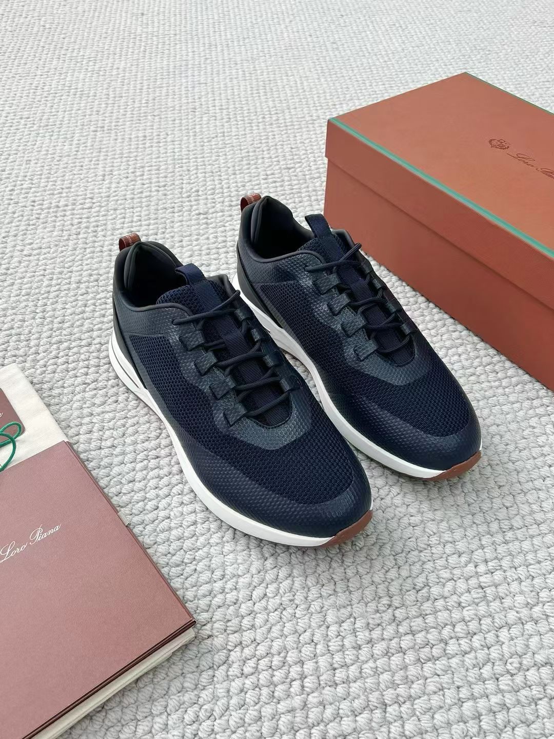 LP Loro Piana Week End Walk  Low-top Comfortable and casual Men's Shoes  Bullshit 运动鞋 波鞋  FAR1331_F8CB