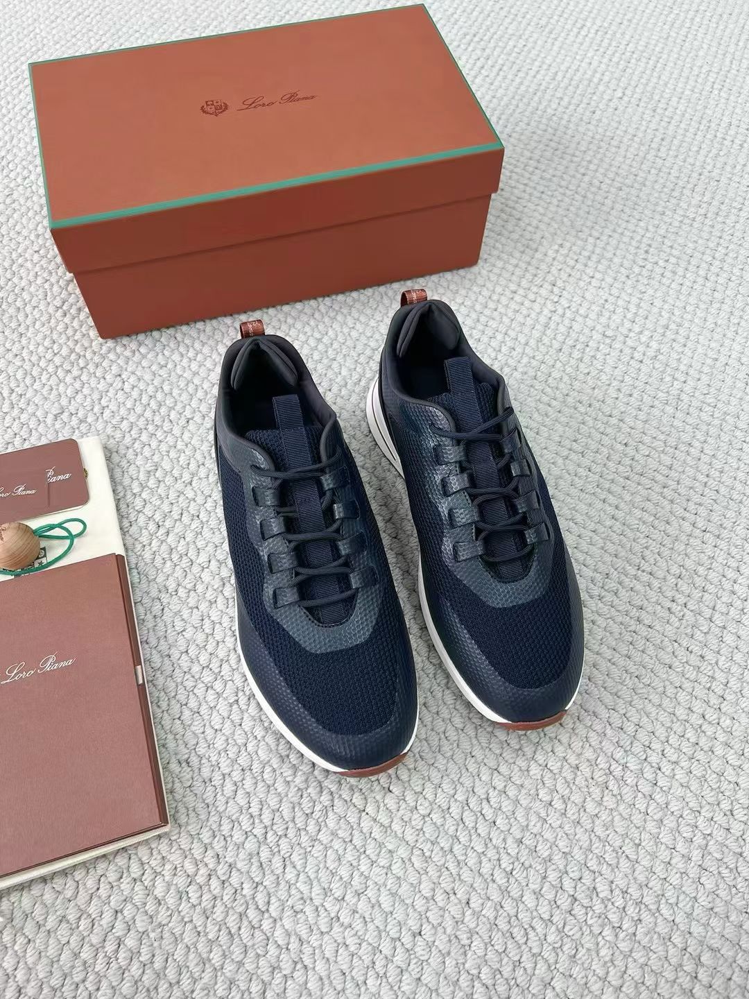 LP Loro Piana Week End Walk  Low-top Comfortable and casual Men's Shoes  Bullshit 运动鞋 波鞋  FAR1331_F8CB