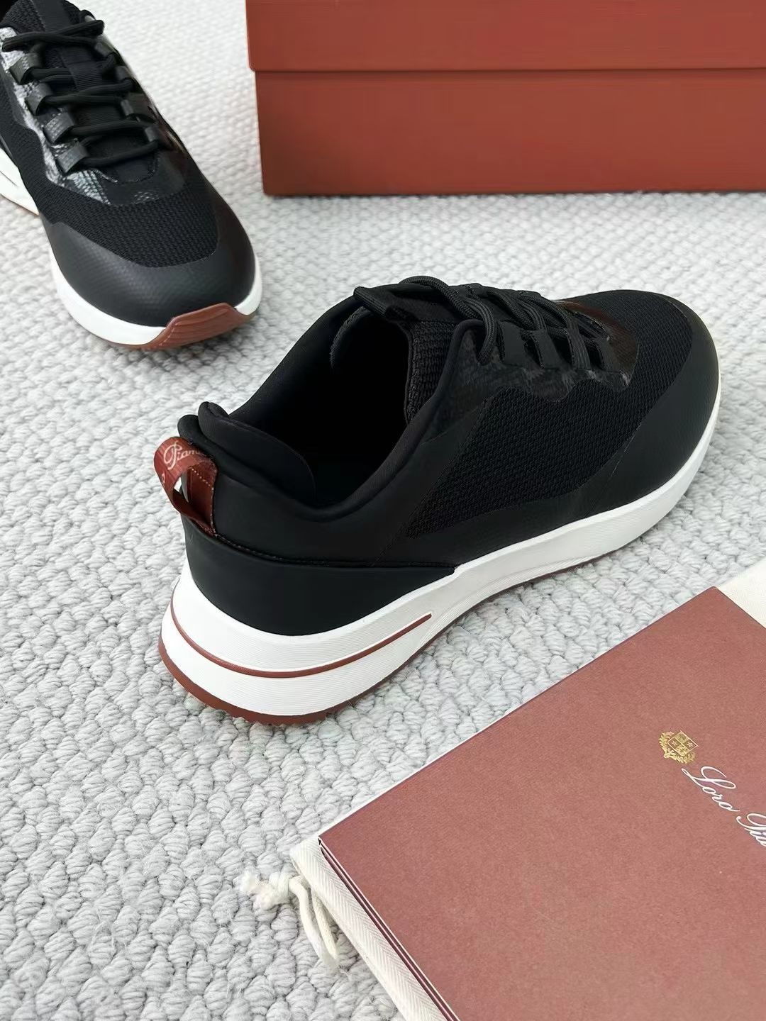LP Loro Piana Week End Walk  Low-top Comfortable and casual Men's Shoes  Bullshit 运动鞋 波鞋  FAR1331_F8CB