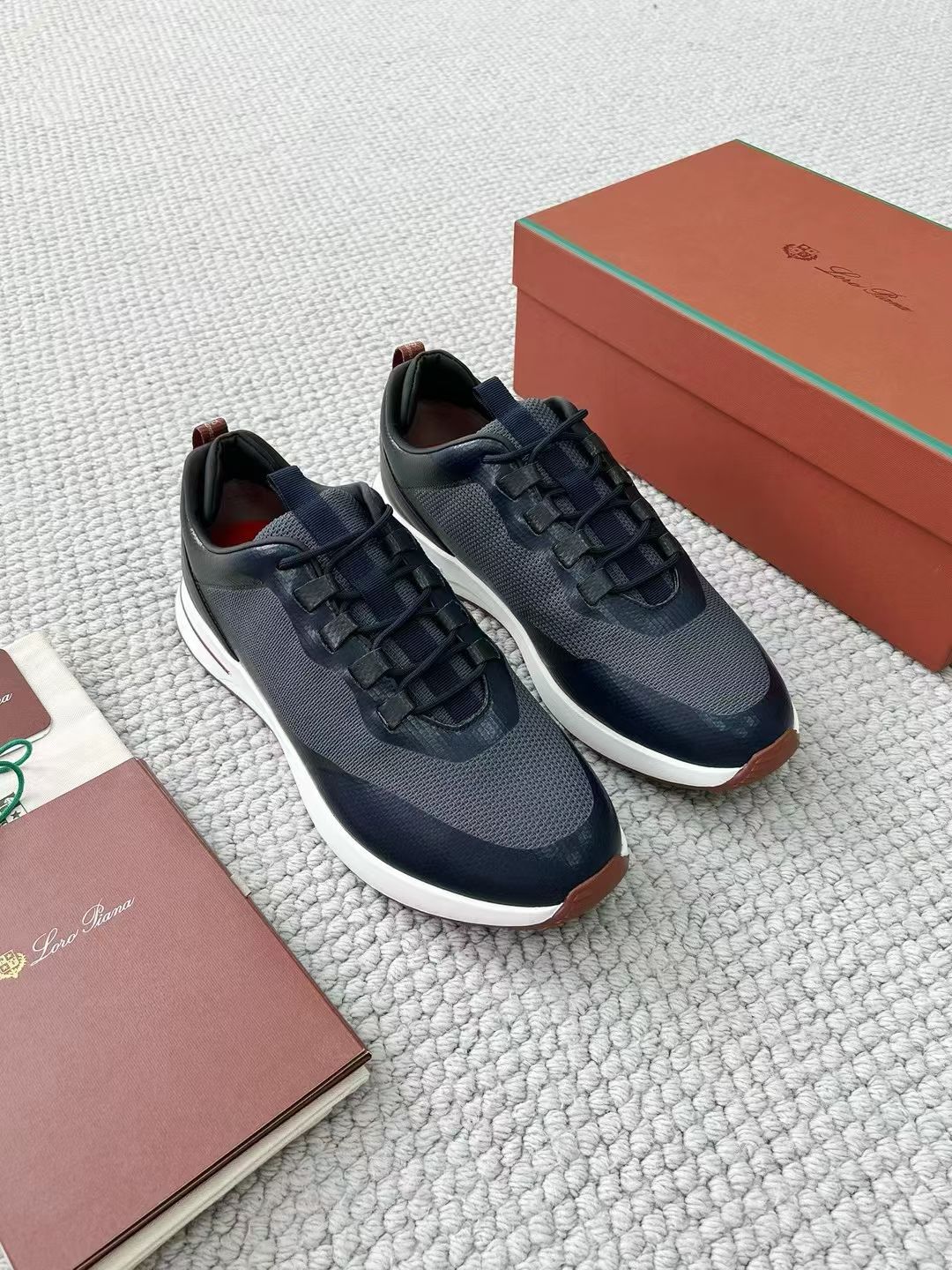 LP Loro Piana Week End Walk  Low-top Comfortable and casual Men's Shoes  Bullshit 运动鞋 波鞋  FAR1331_F8CB