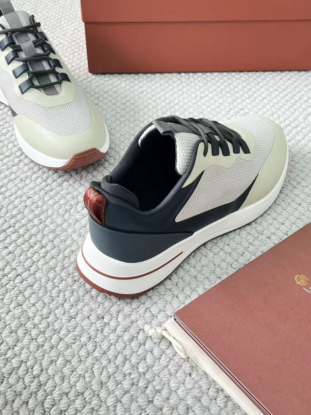 LP Loro Piana Week End Walk  Low-top Comfortable and casual Men's Shoes  Bullshit 运动鞋 波鞋  FAR1331_F8CB