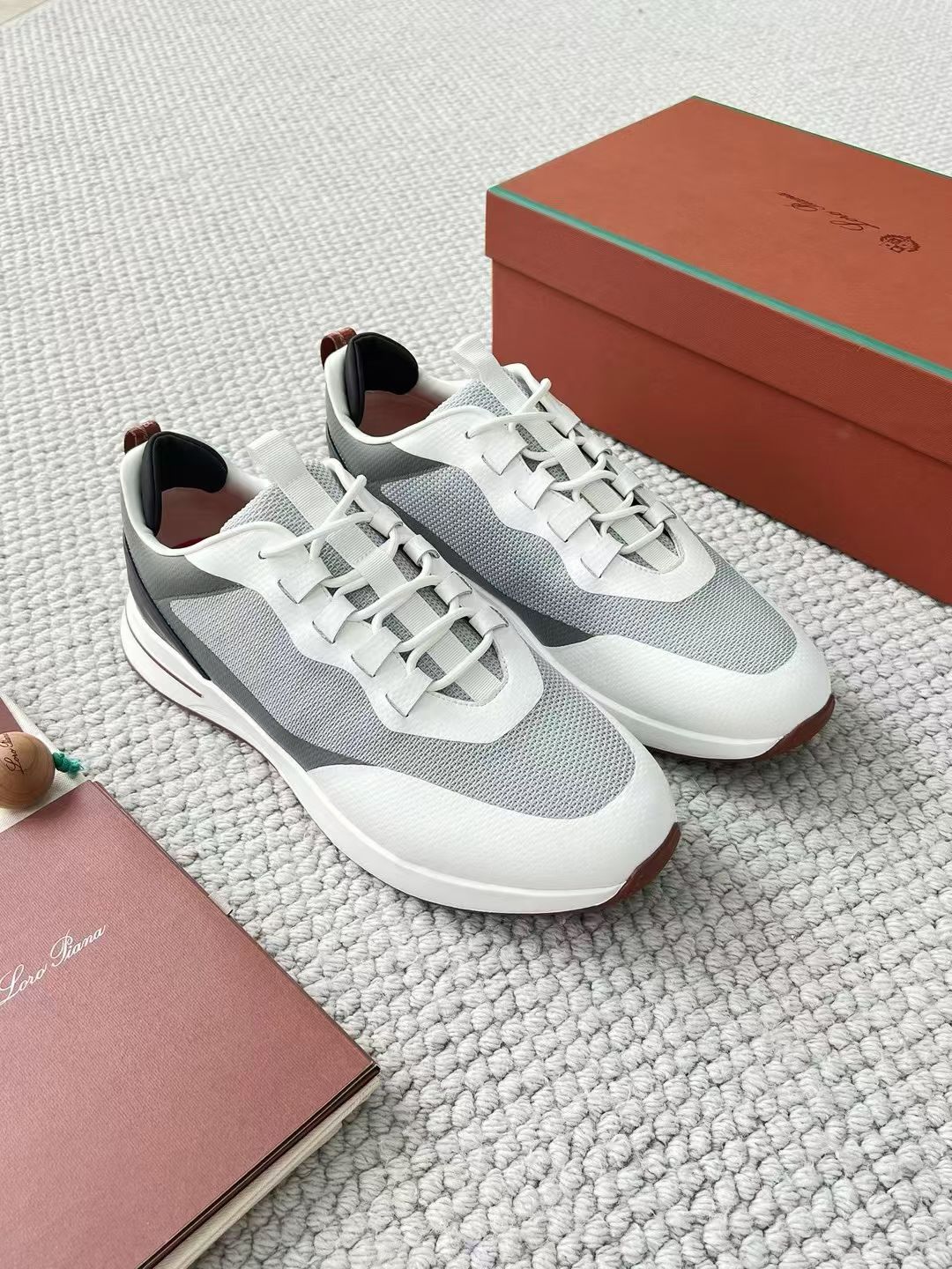 LP Loro Piana Week End Walk  Low-top Comfortable and casual Men's Shoes  Bullshit 运动鞋 波鞋  FAR1331_F8CB