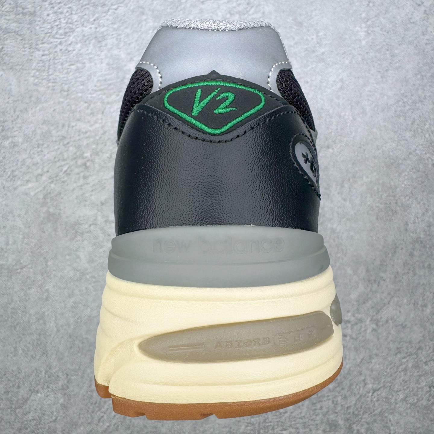 新版  Up There  New Balance 991 V2 低筒 复古跑鞋 休闲鞋 运动鞋 波鞋 男鞋 女鞋 联名黑色 U991UT2