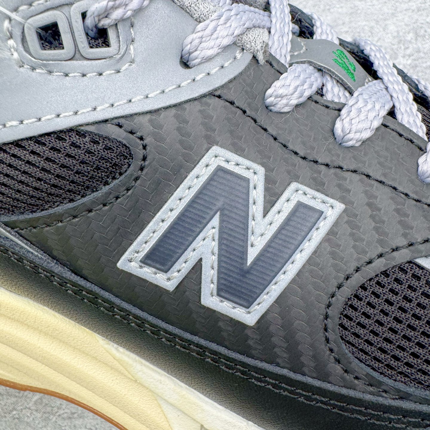 新版  Up There  New Balance 991 V2 低筒 复古跑鞋 休闲鞋 运动鞋 波鞋 男鞋 女鞋 联名黑色 U991UT2