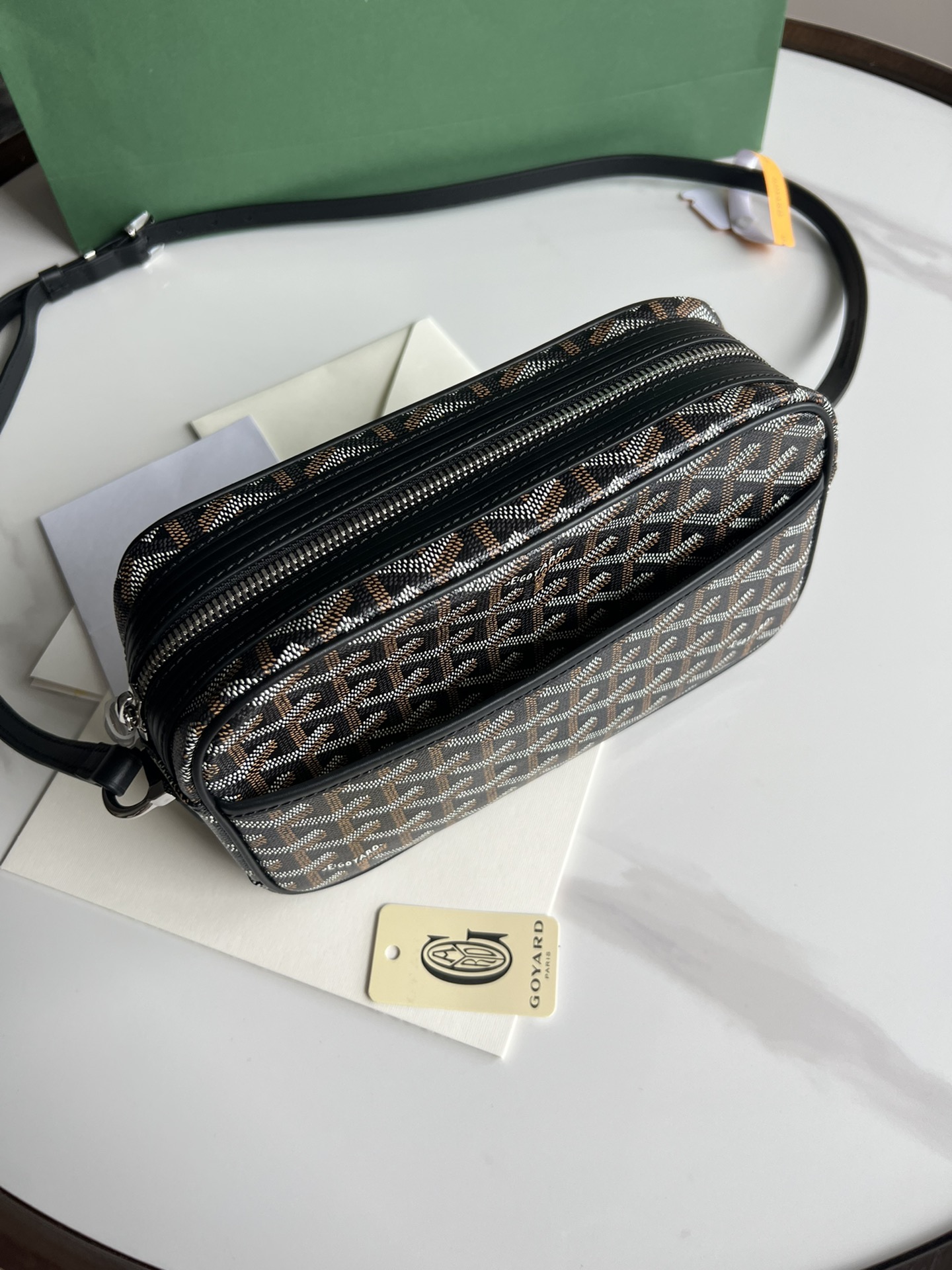 戈雅 GOYARD Cap-Vert Y  字老花满印抗压皮革手柄 帆布拼牛皮 相机包  CAPVE2PMLTY 黑棕色