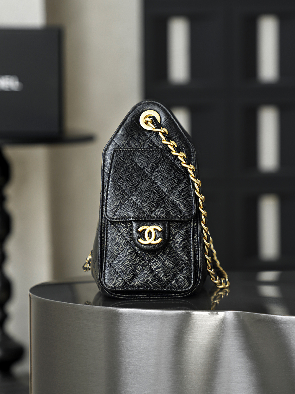 CHA 25bag 26C mini  High-End Replica Luxury Reps 嬉皮包单肩包 黑色颗粒 A5 AS5631-B20304-94305