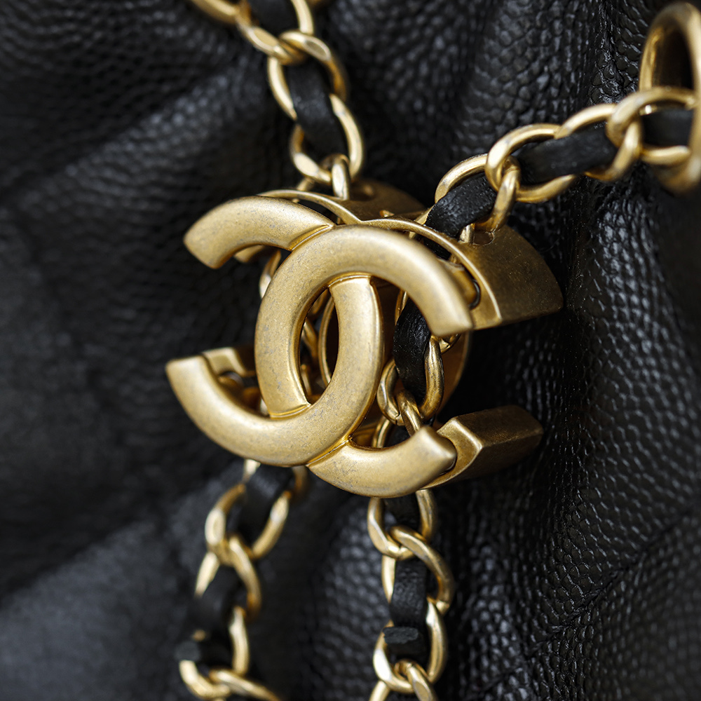 CHA 25bag 26C mini  High-End Replica Luxury Reps 嬉皮包单肩包 黑色颗粒 A5 AS5631-B20304-94305