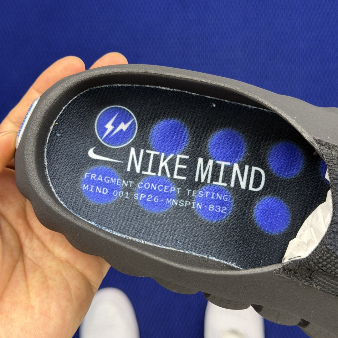 Fragment Design Nike Mind 001 按摩鞋 舒适柔软 包头 拖鞋男女同款 黑藍 IQ8502-001