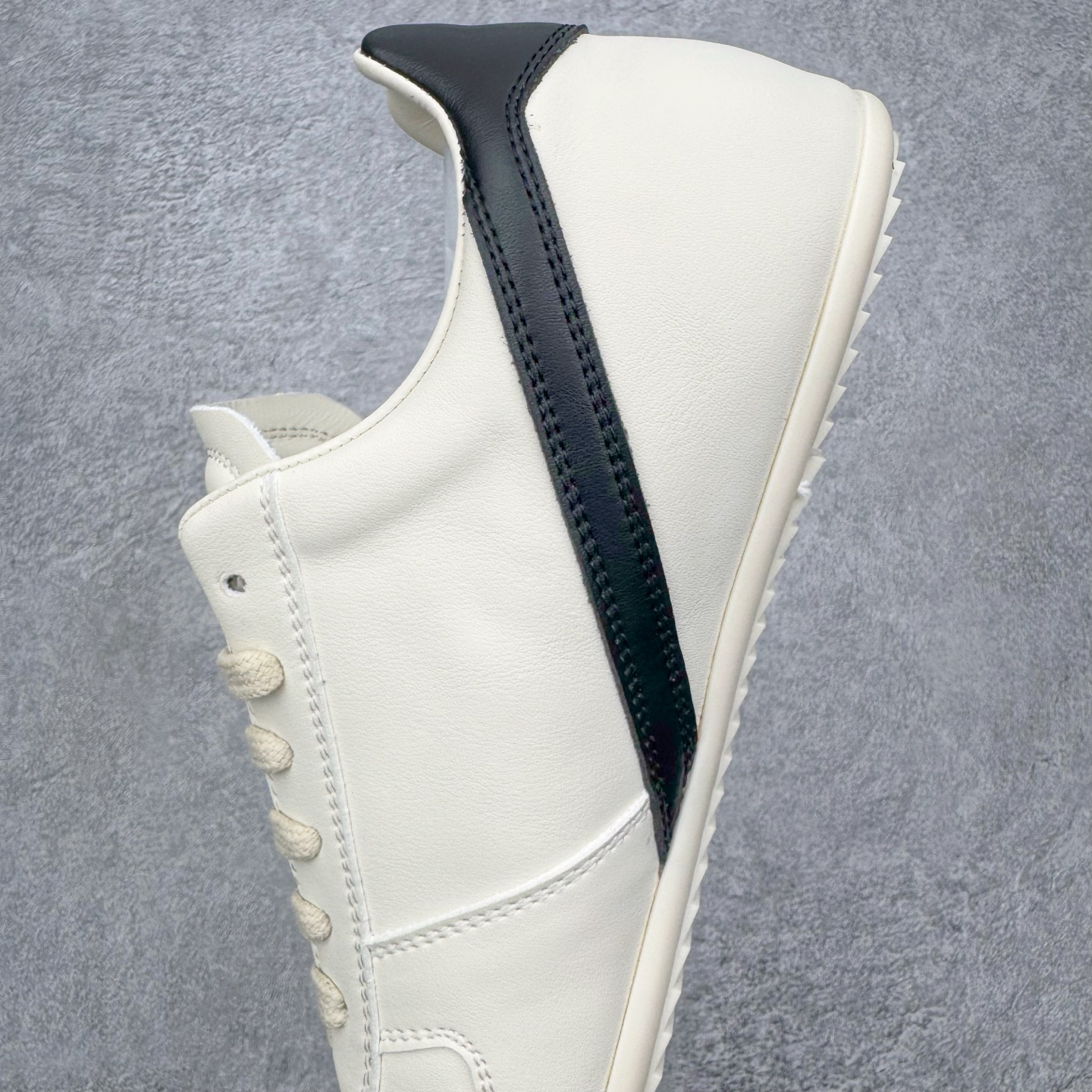 RICK OWENS/RO RUNNER  RO  低筒  板鞋 休闲鞋 波鞋 男鞋  平底 牛皮 白色 RU02E1889LCO-1191