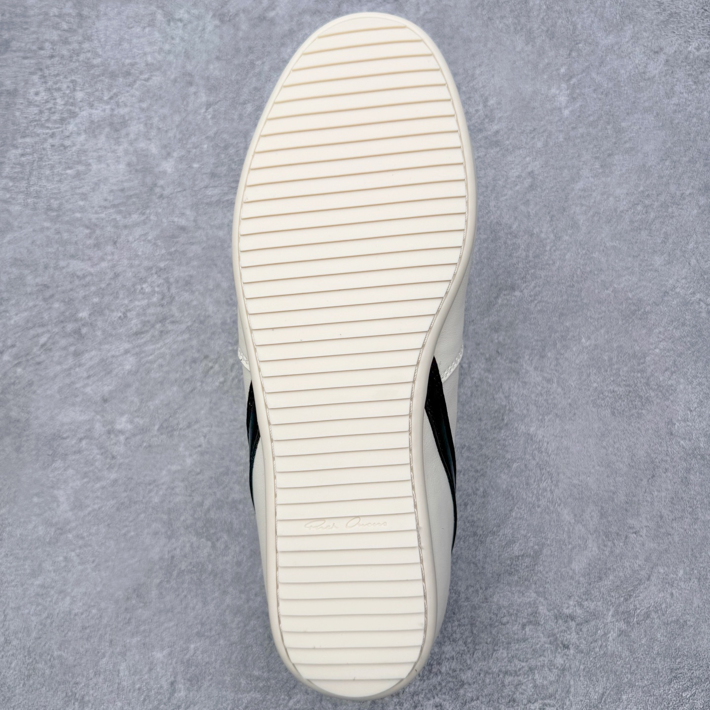 RICK OWENS/RO RUNNER  RO  低筒  板鞋 休闲鞋 波鞋 男鞋  平底 牛皮 白色 RU02E1889LCO-1191