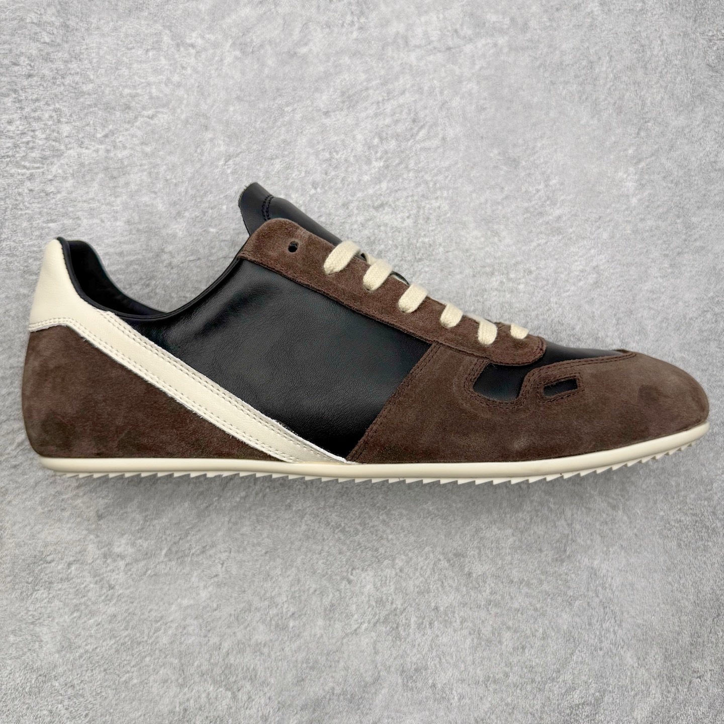 RICK OWENS/RO RUNNER  RO  低筒  板鞋 休闲鞋 波鞋 男鞋  平底 麂皮 棕色 RU02E1889LVOOCO-78911