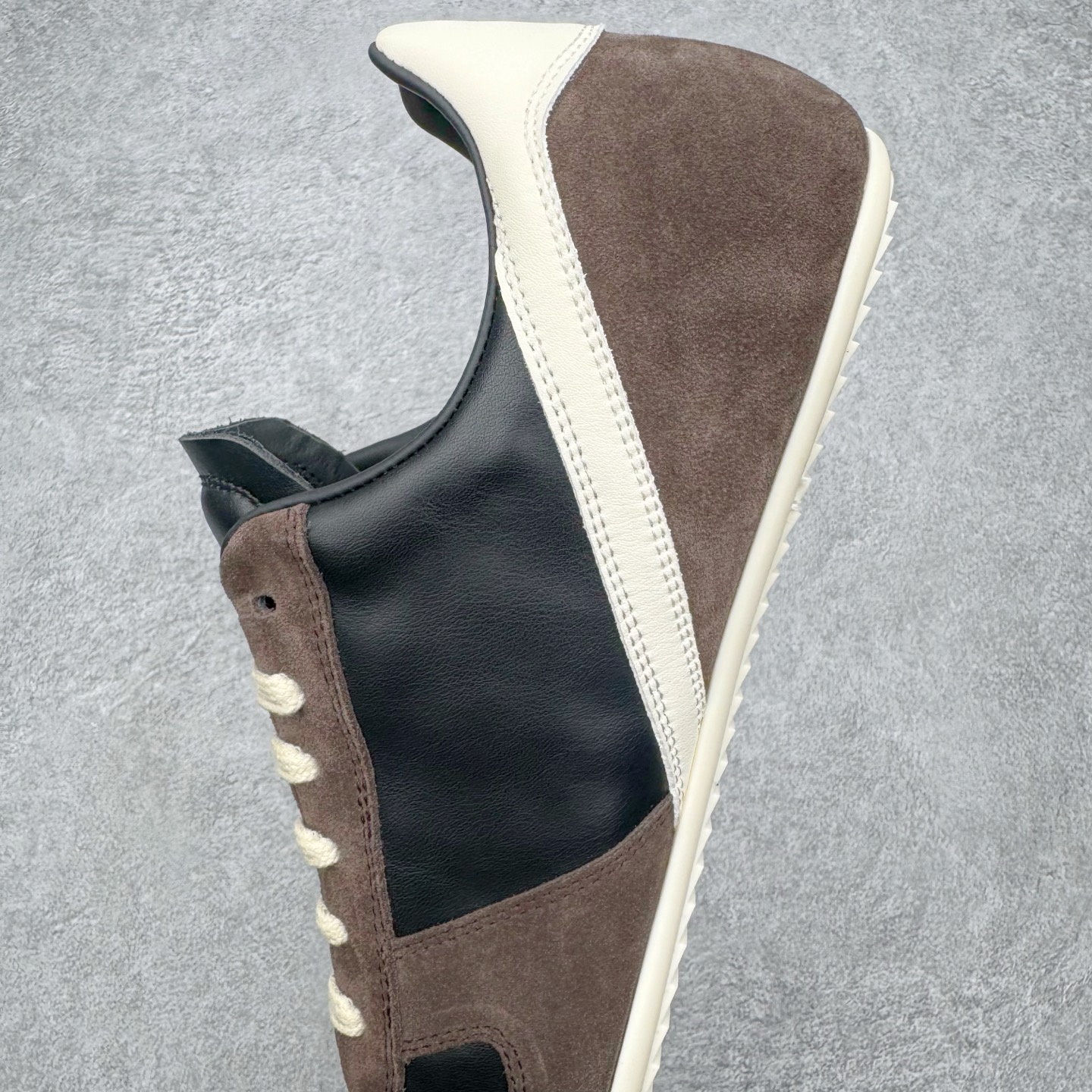 RICK OWENS/RO RUNNER  RO  低筒  板鞋 休闲鞋 波鞋 男鞋  平底 麂皮 棕色 RU02E1889LVOOCO-78911