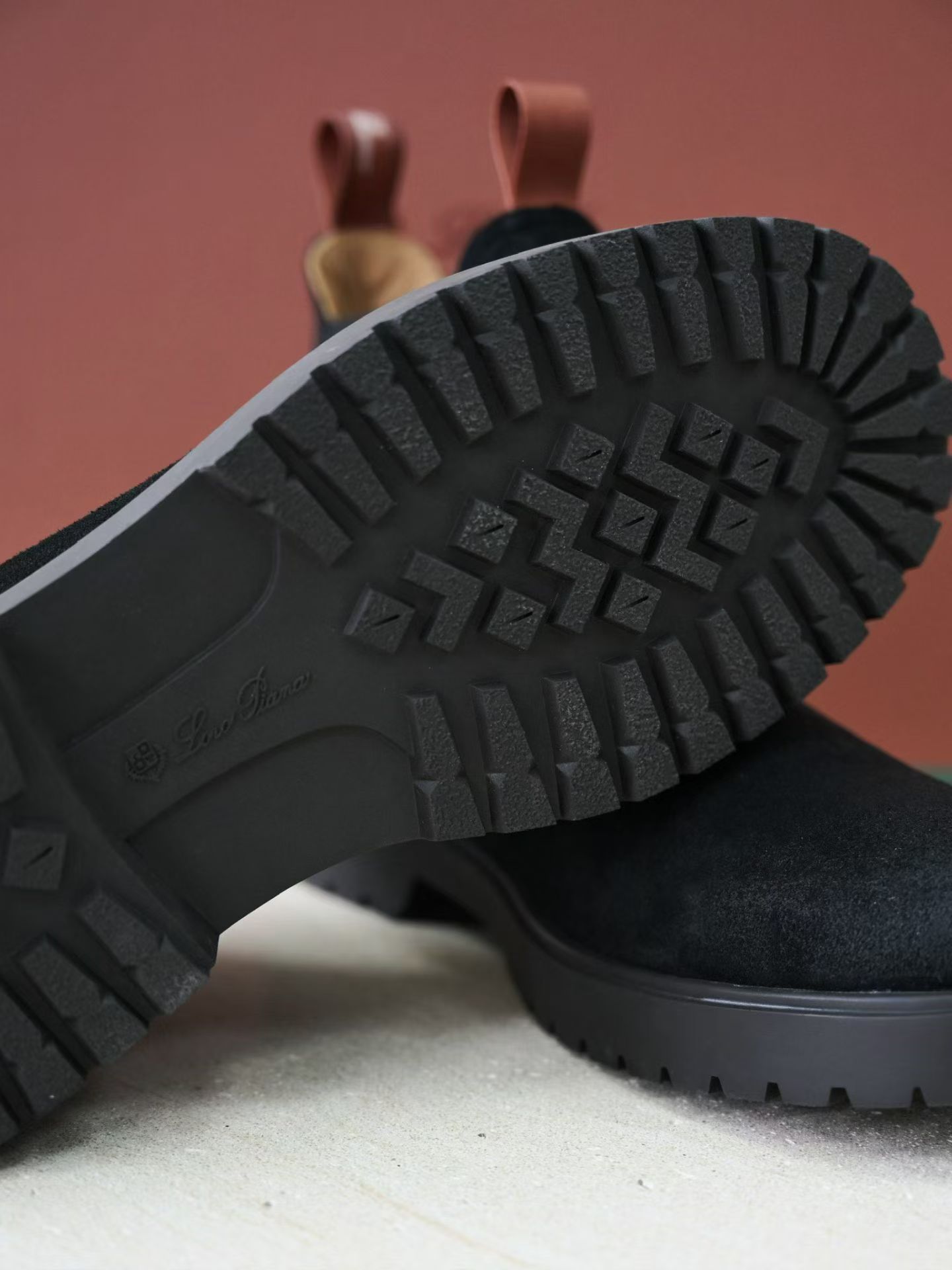 Loro Piana LP Summer Walk / End Walk — Low-Top, Comfortable, and Casual Men's Shoes (Suede) | High-Top Chelsea Boots FAP6922_H027