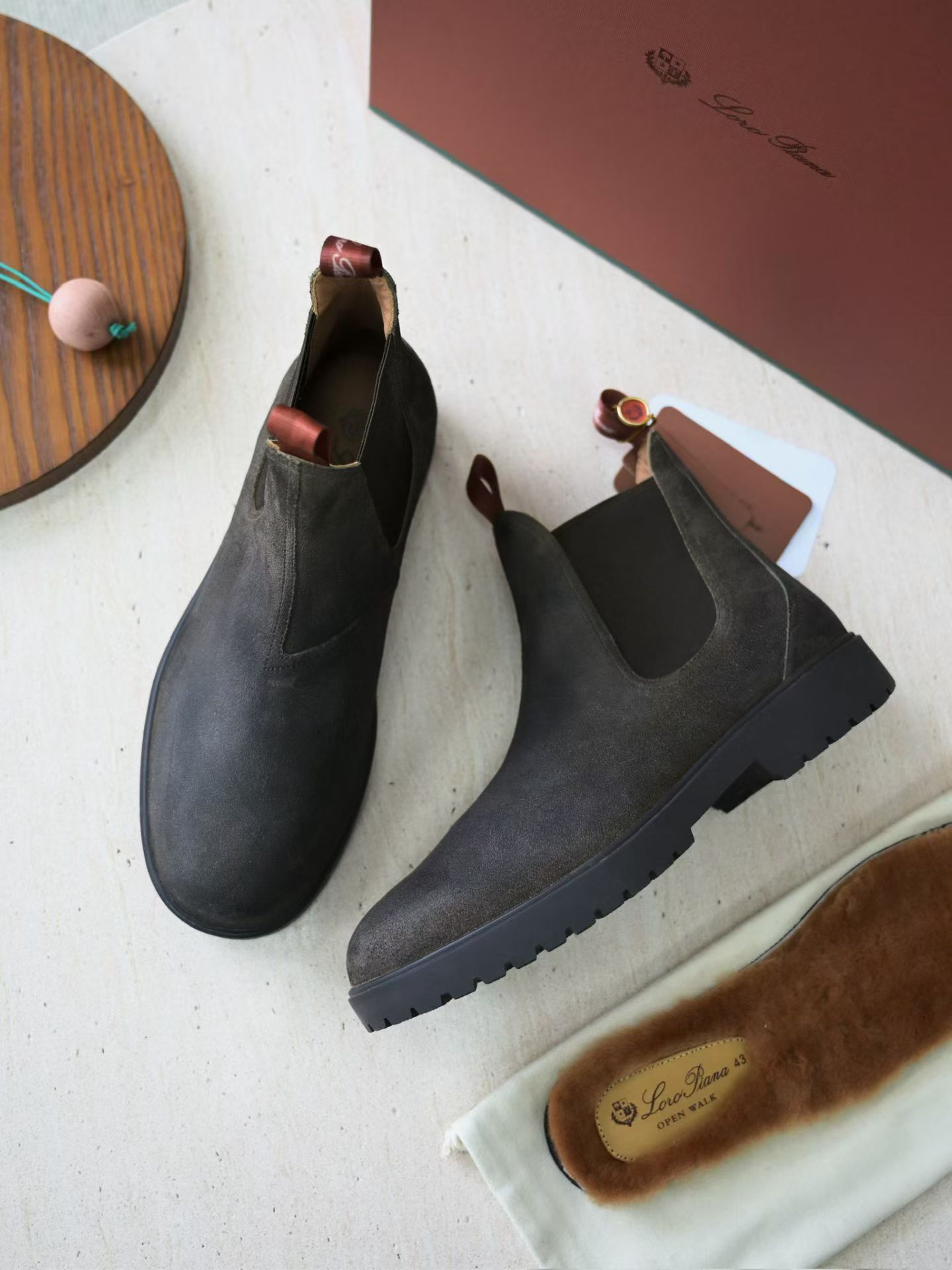 Loro Piana LP Summer Walk / End Walk — Low-Top, Comfortable, and Casual Men's Shoes (Suede) | High-Top Chelsea Boots FAP6922_H027