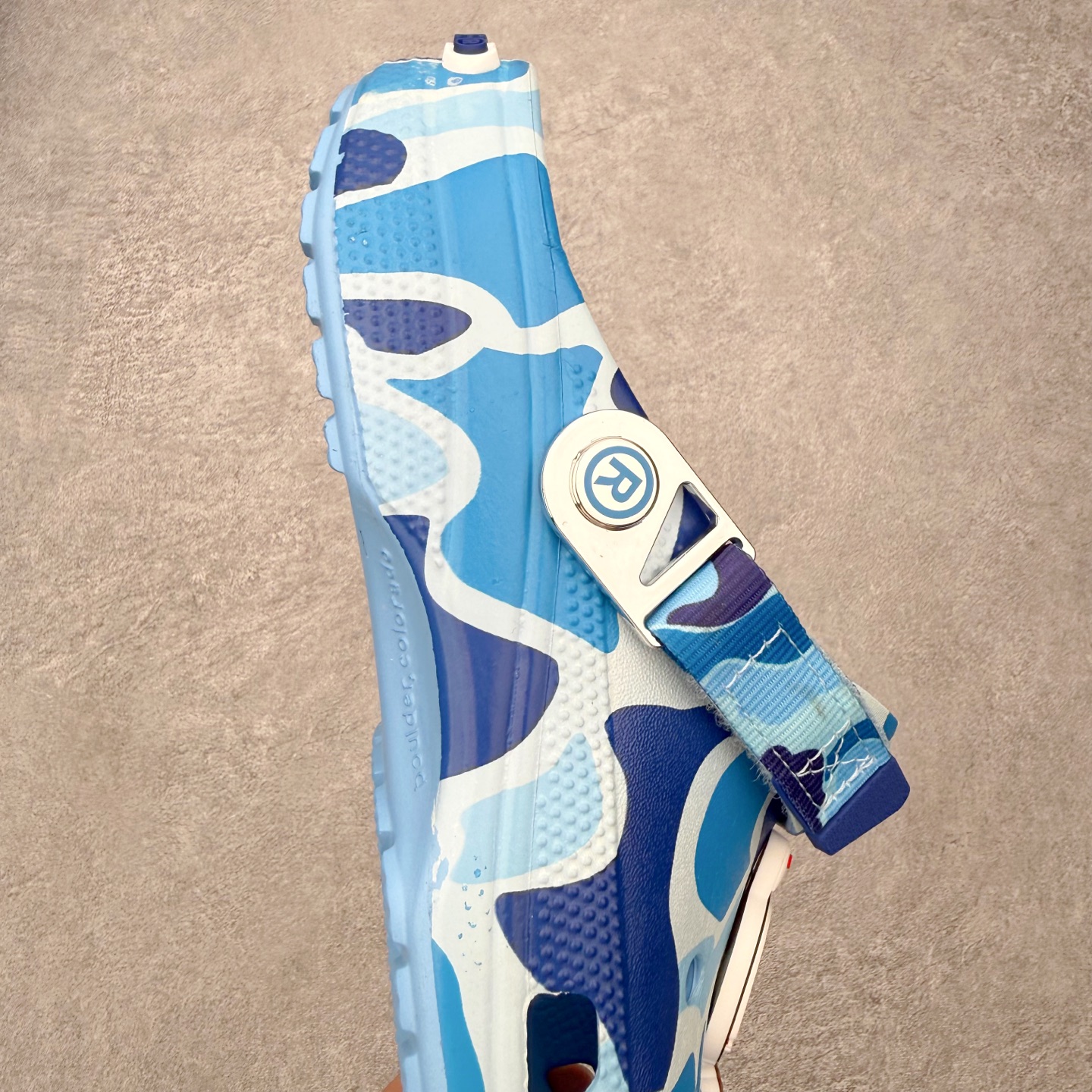 BATHING APE x Crocs Classic clog 卡骆驰  EVA 通勤 凉鞋 室内外 拖鞋 沙滩鞋  洞洞鞋  